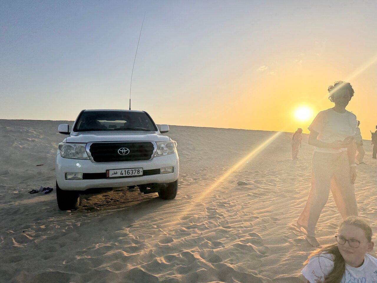 Doha Luxury Overnight Desert Safari with VIP Room & Meals 2