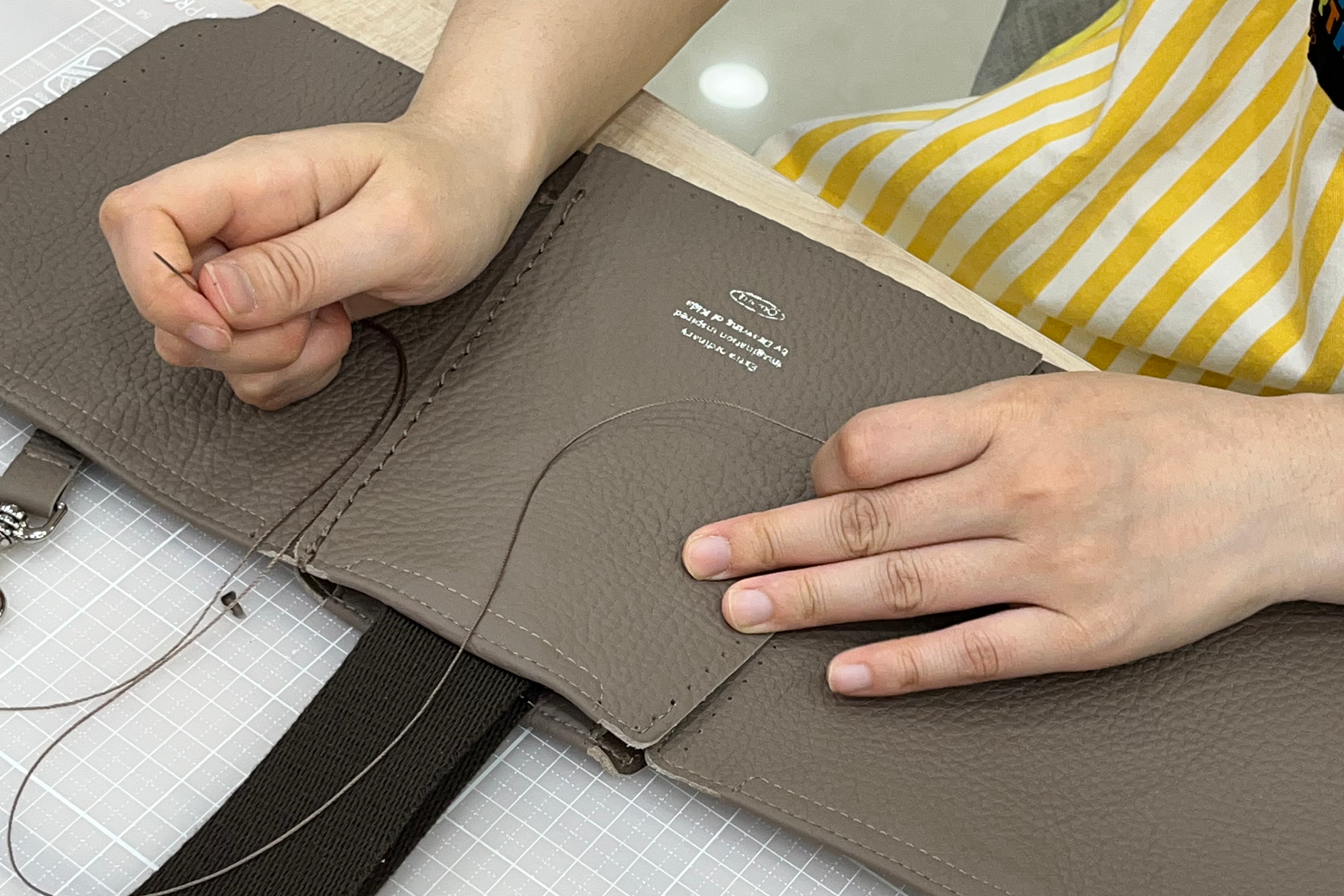 Seoul: Upcycled Leather Bag-Making Workshop 3