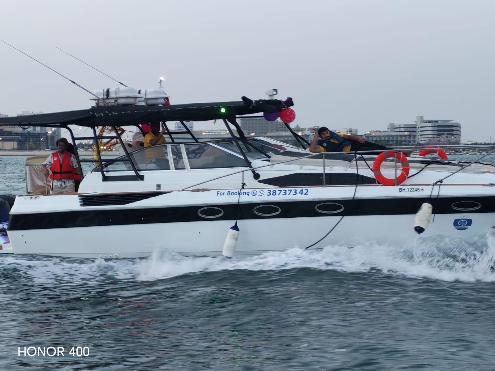 Manama: Private Yacht Rental with Captain