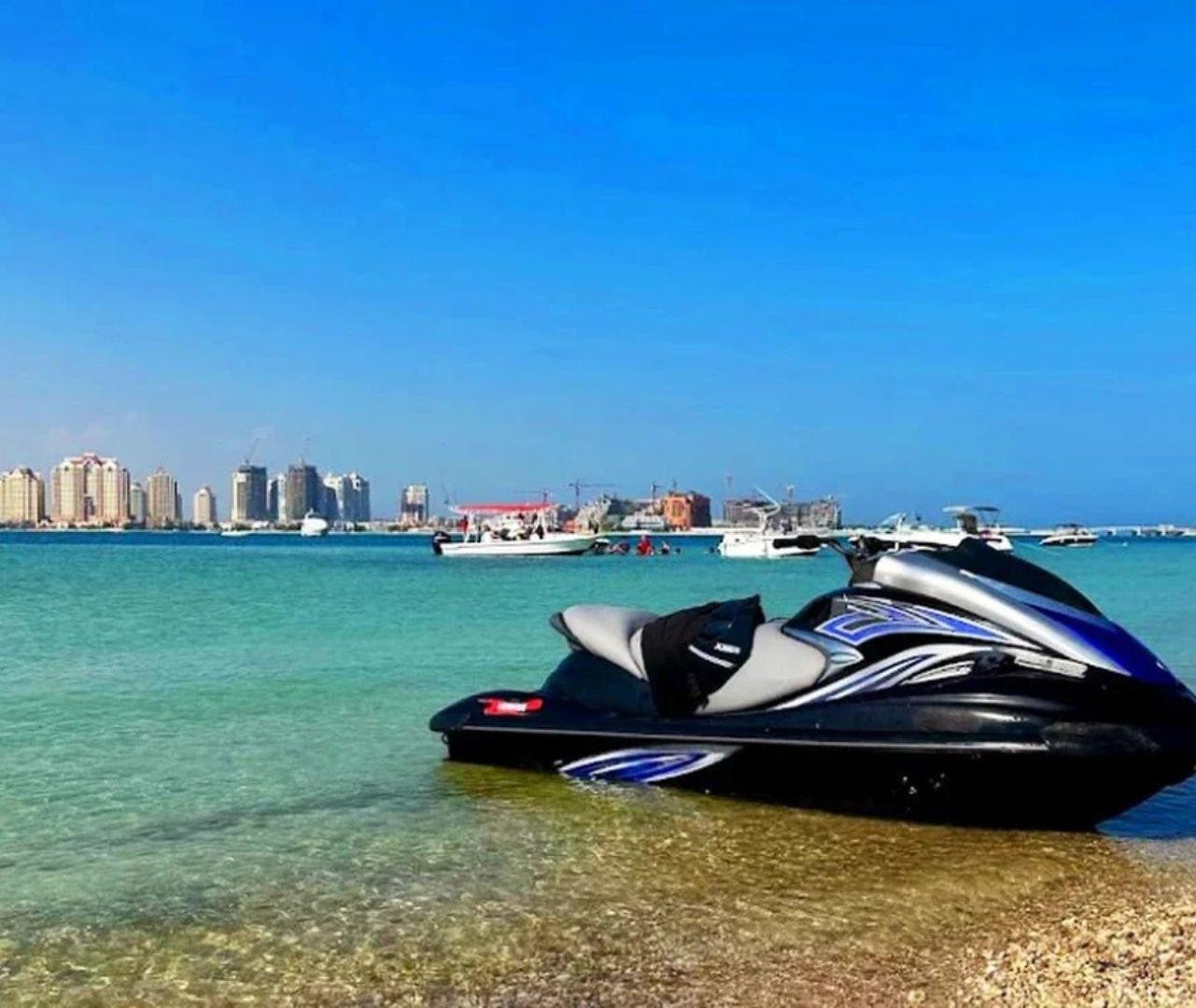 Qatar Guided Jet Ski with Local Guide, Drinks & Photo Stop 2