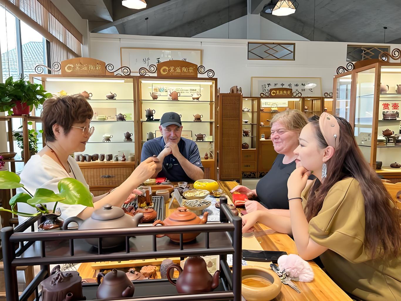 Shanghai Private Yu Garden and Tea Ceremony Experience Tour 3