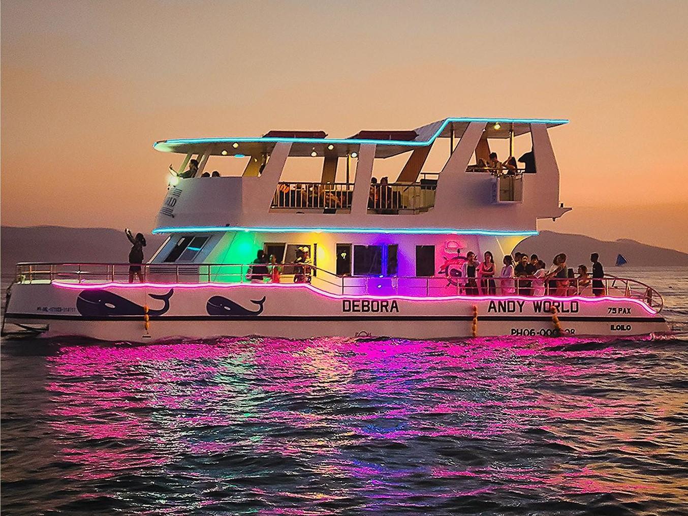 Boracay: Shared Trimaran Ocean Party with Live DJ Onboard
