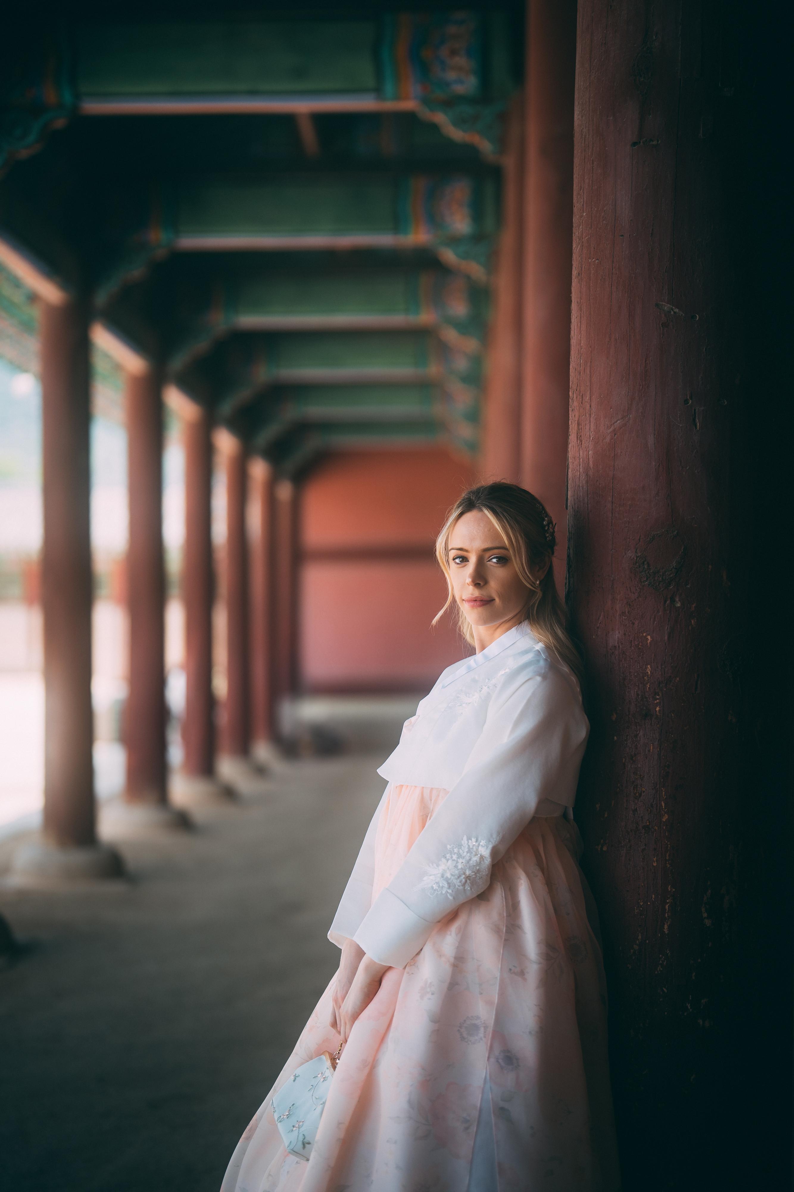 Seoul: Vintage Photoshoot with Professional Photographer 3