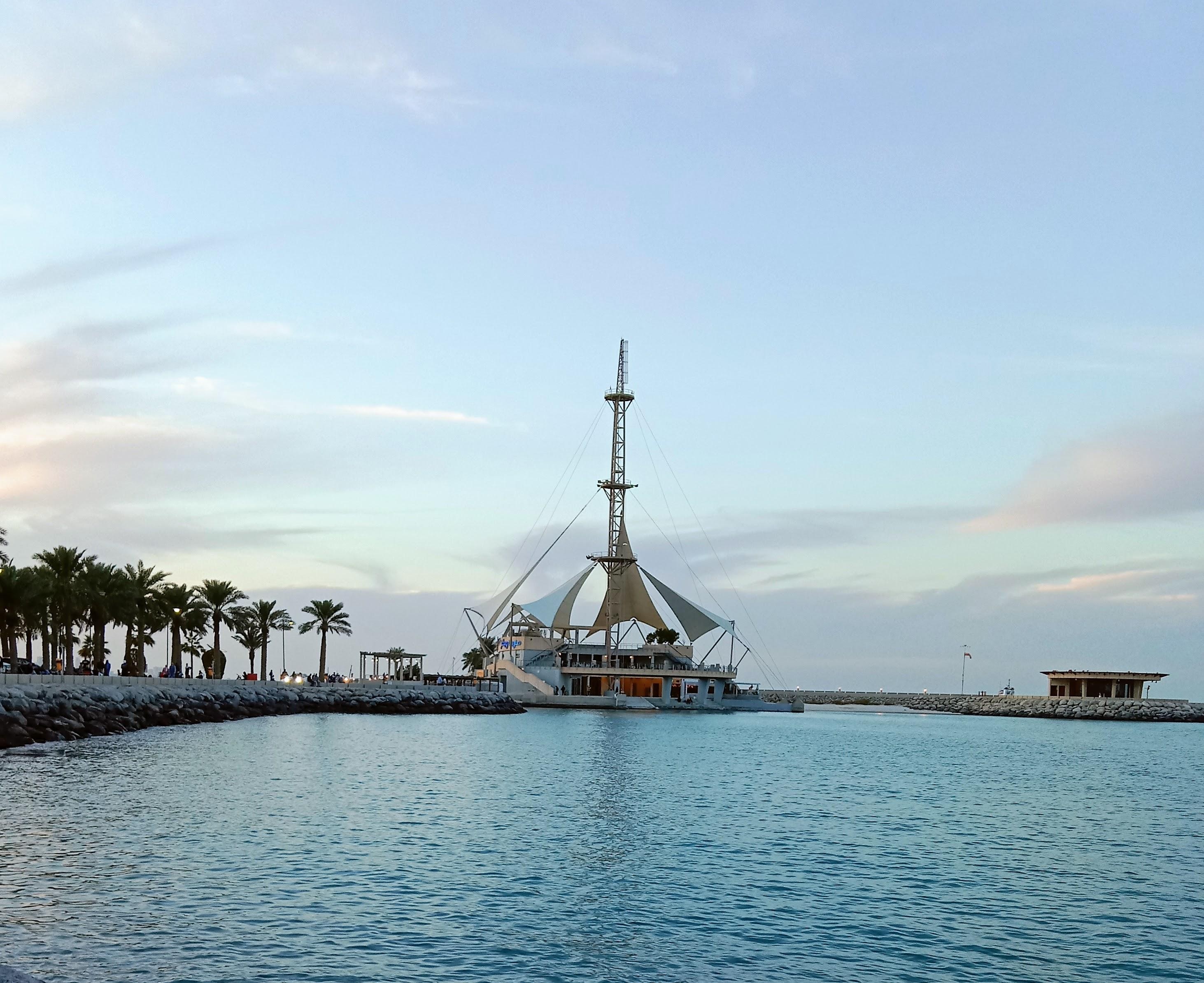 Kuwait City: Private Tour with a Local Guide 3