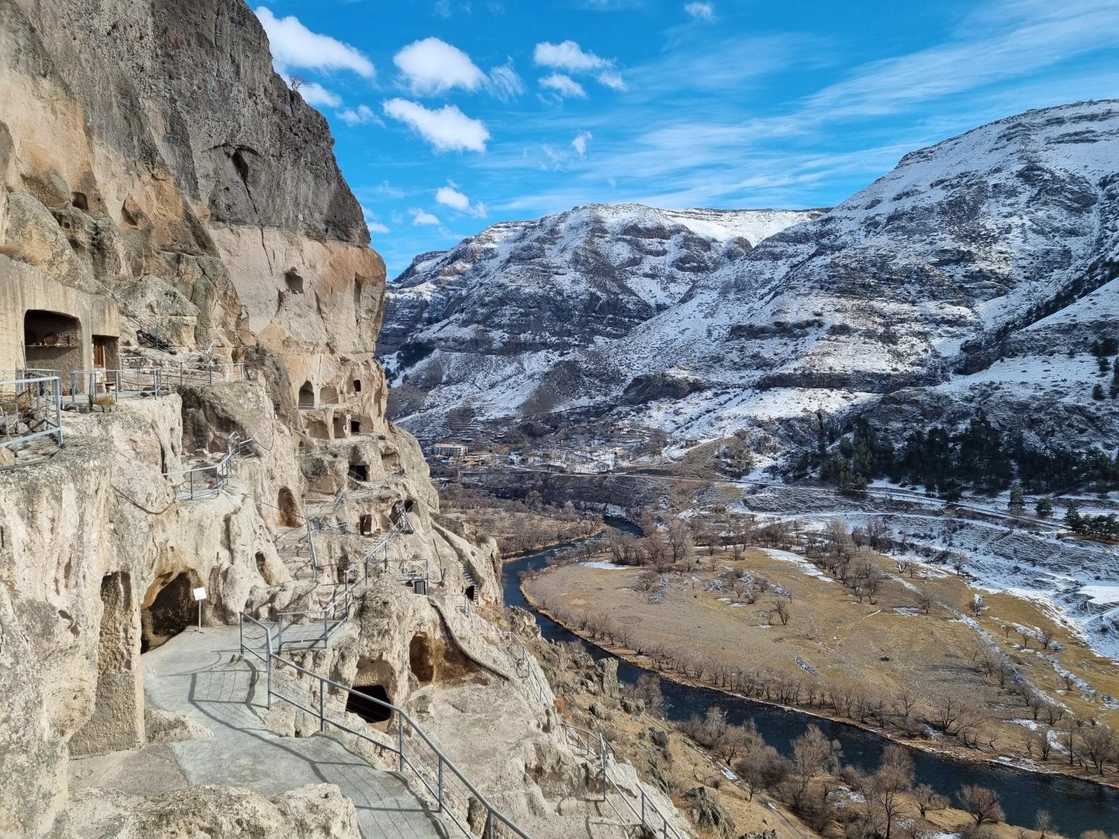 Tbilisi: Atskuri, Vardzia, Rabati, & Borjomi Full-Day Tour 2