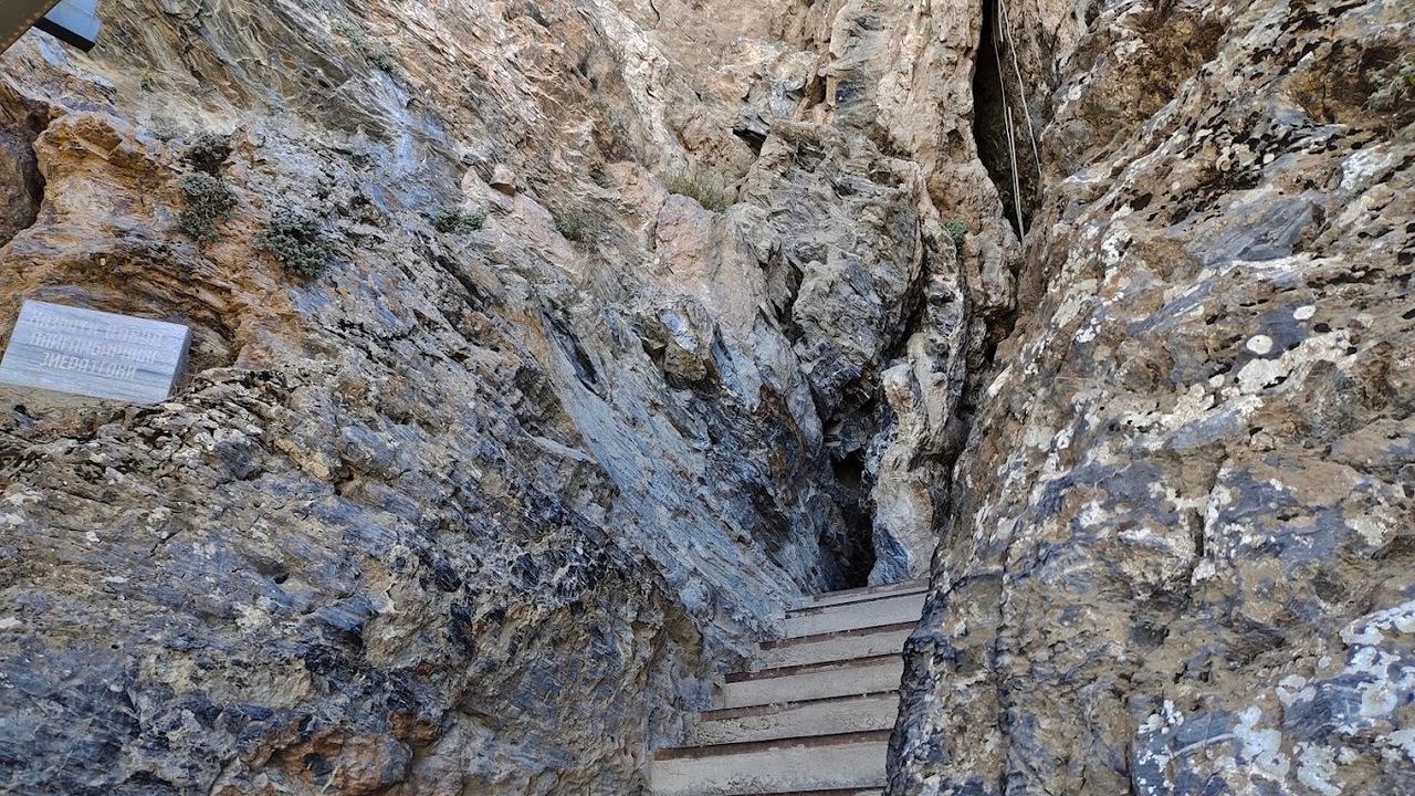 From Samarkand: Hazrat Daud Cave Tour with Horse Ride 3