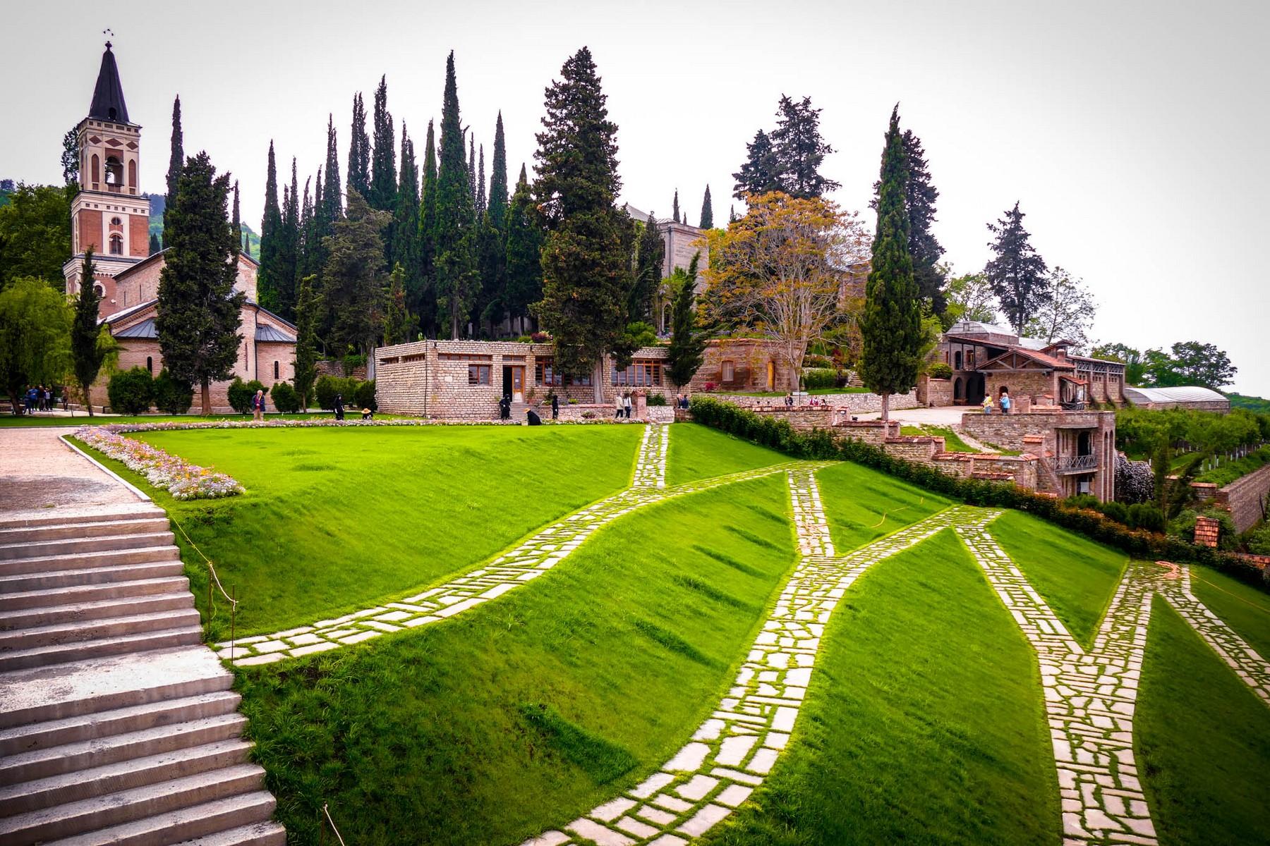 Kakheti Wine Region, Signagi & Family Winery Tour 3