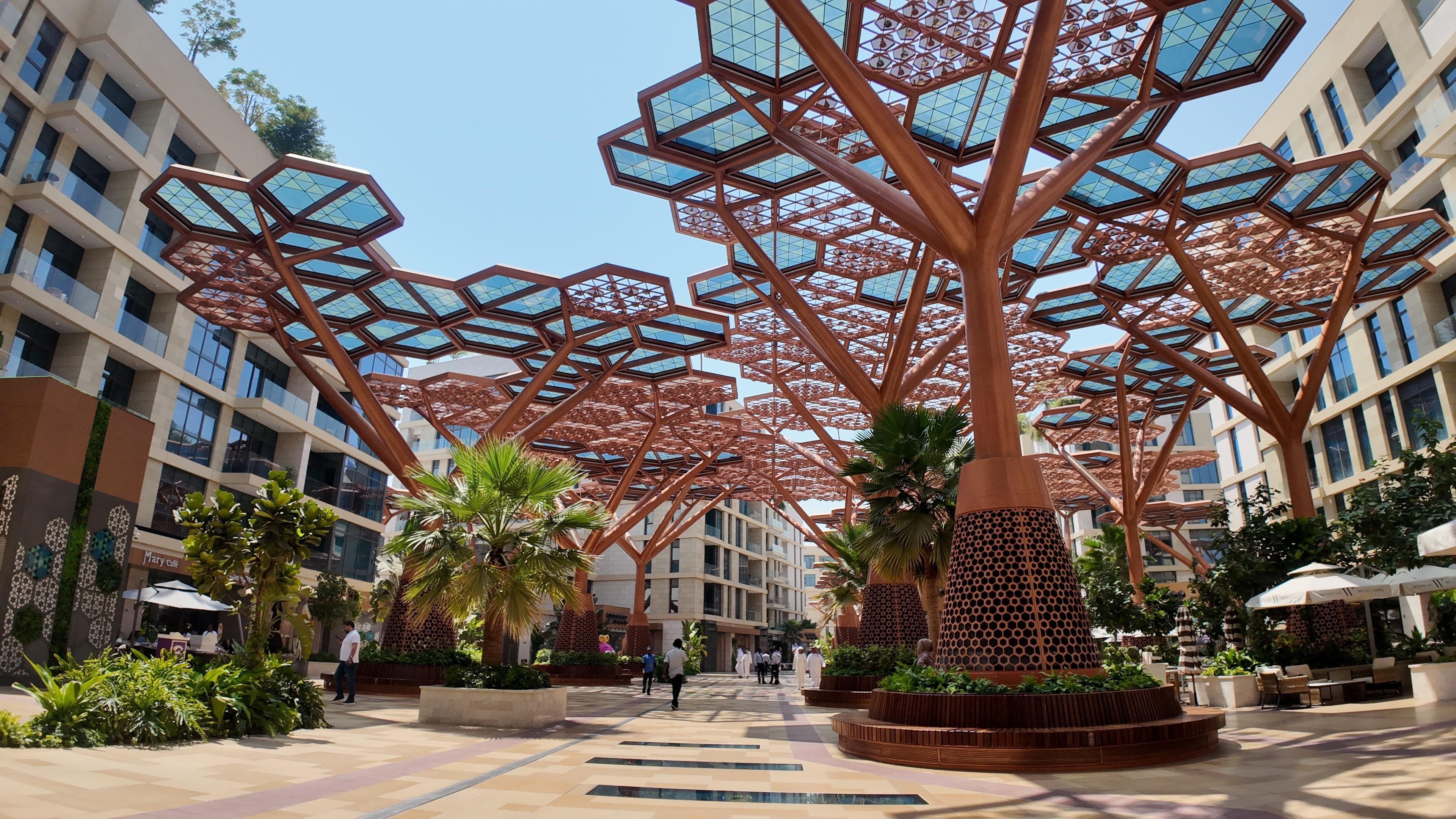 Doha: Private Golden Hour & City Lights Photography Tour 2