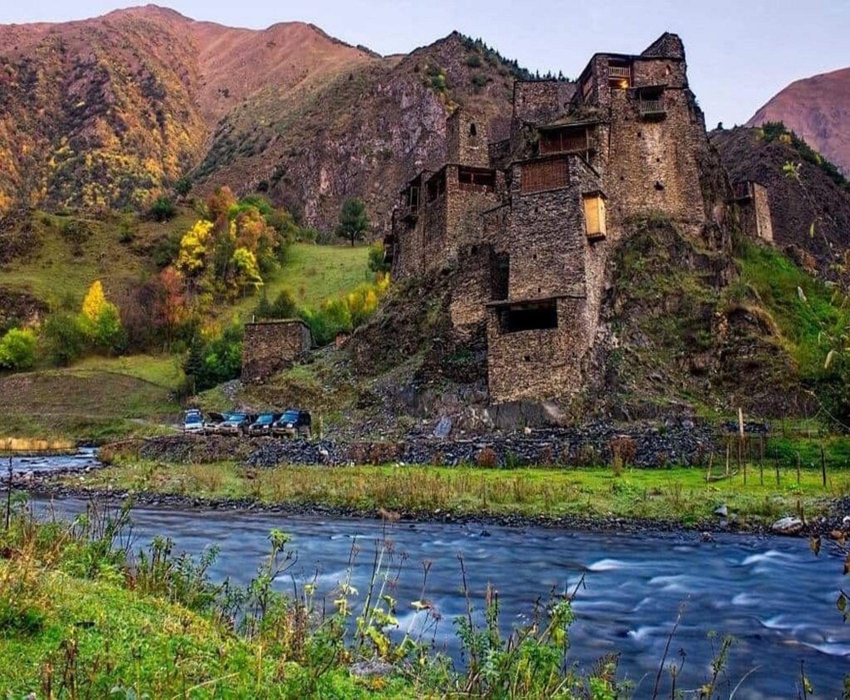 Tbilisi: Khevsureti, Shatili, and Ananuri, Private Day Trip 2