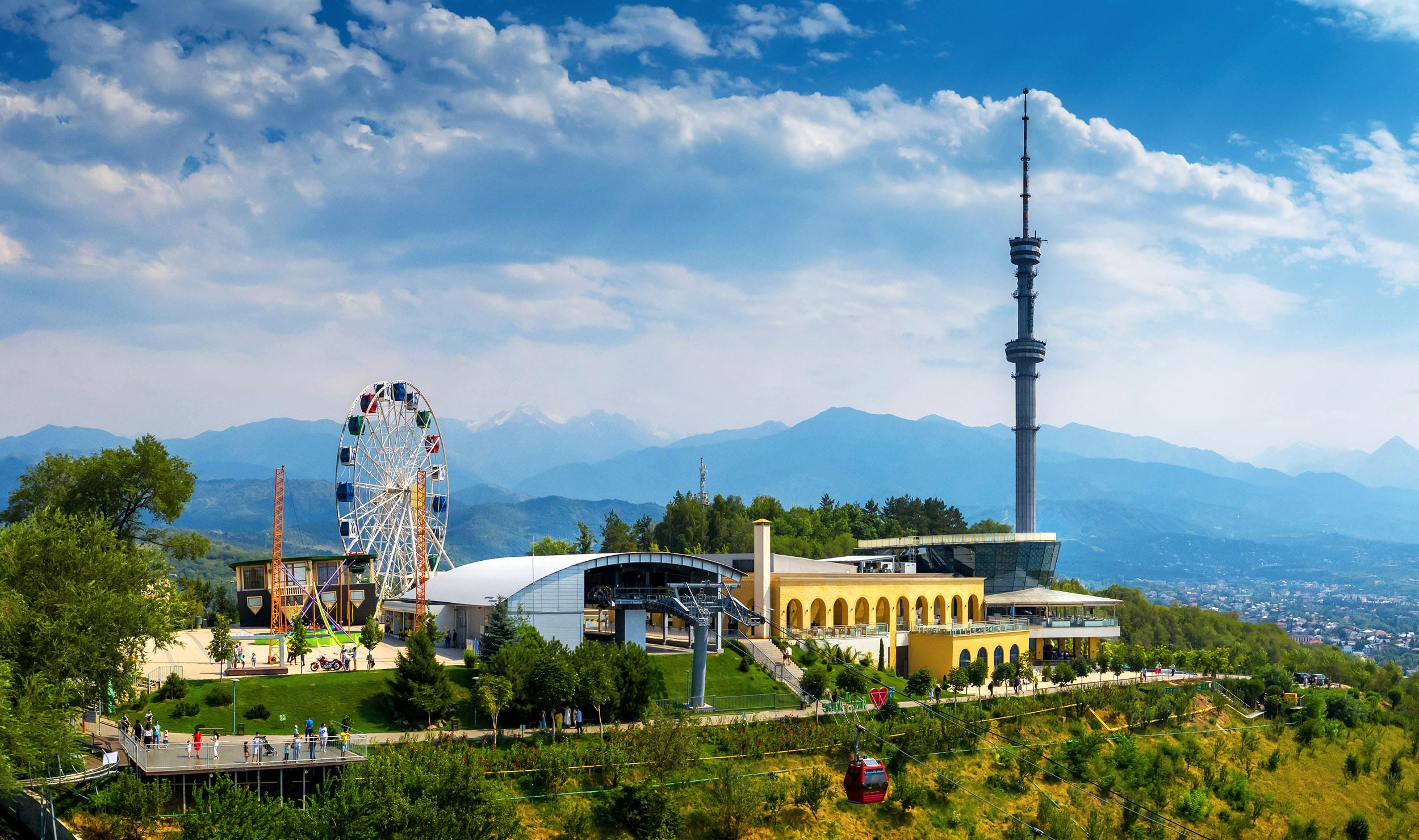 Almaty: Alpine Private Eco Tour from Old City to Shymbulak