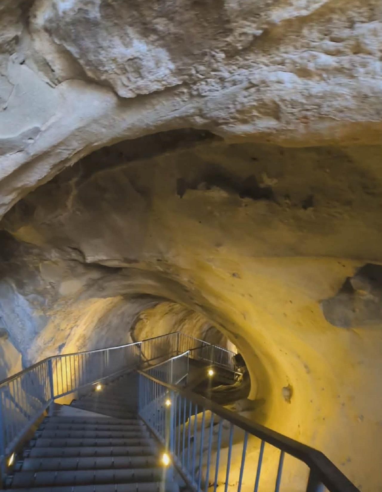 From Tbilisi: Uplistsikhe Cave City & Gori Tour with Lunch 2