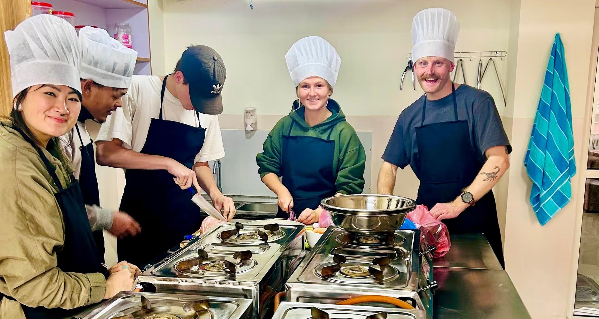 Kathmandu: Behind the Kitchen – Cook with Restaurant Chefs 3