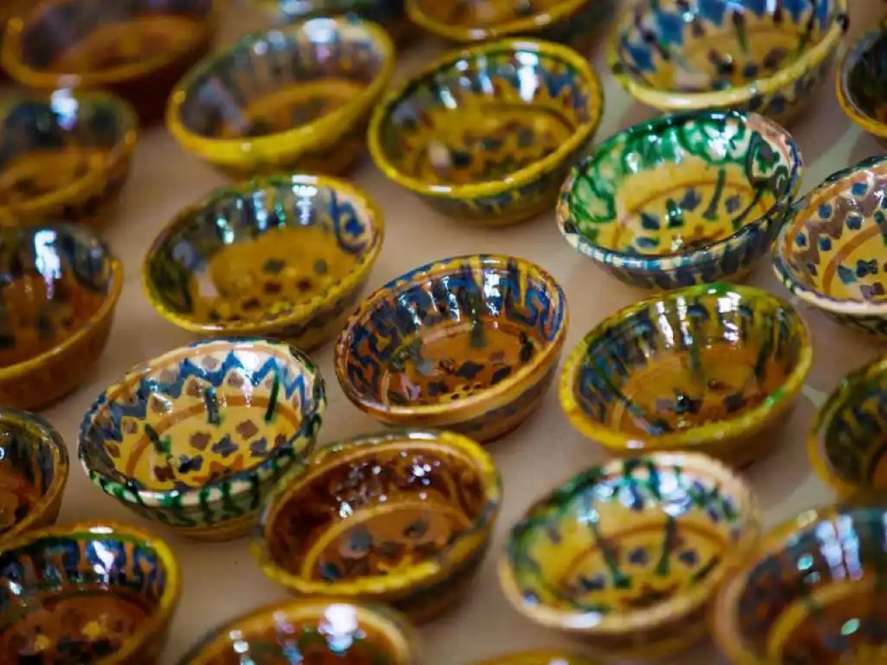 Tashkent: Gijduvan-Style Paint-Your-Own Pottery Workshop 2