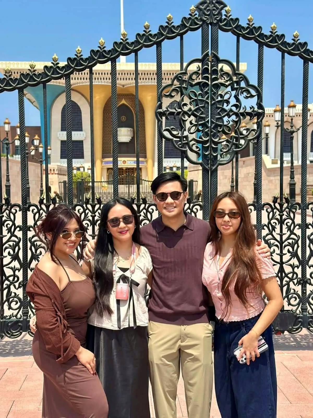 Shared Full-day City Tour with Mosque, Palace & Souq Visit 2