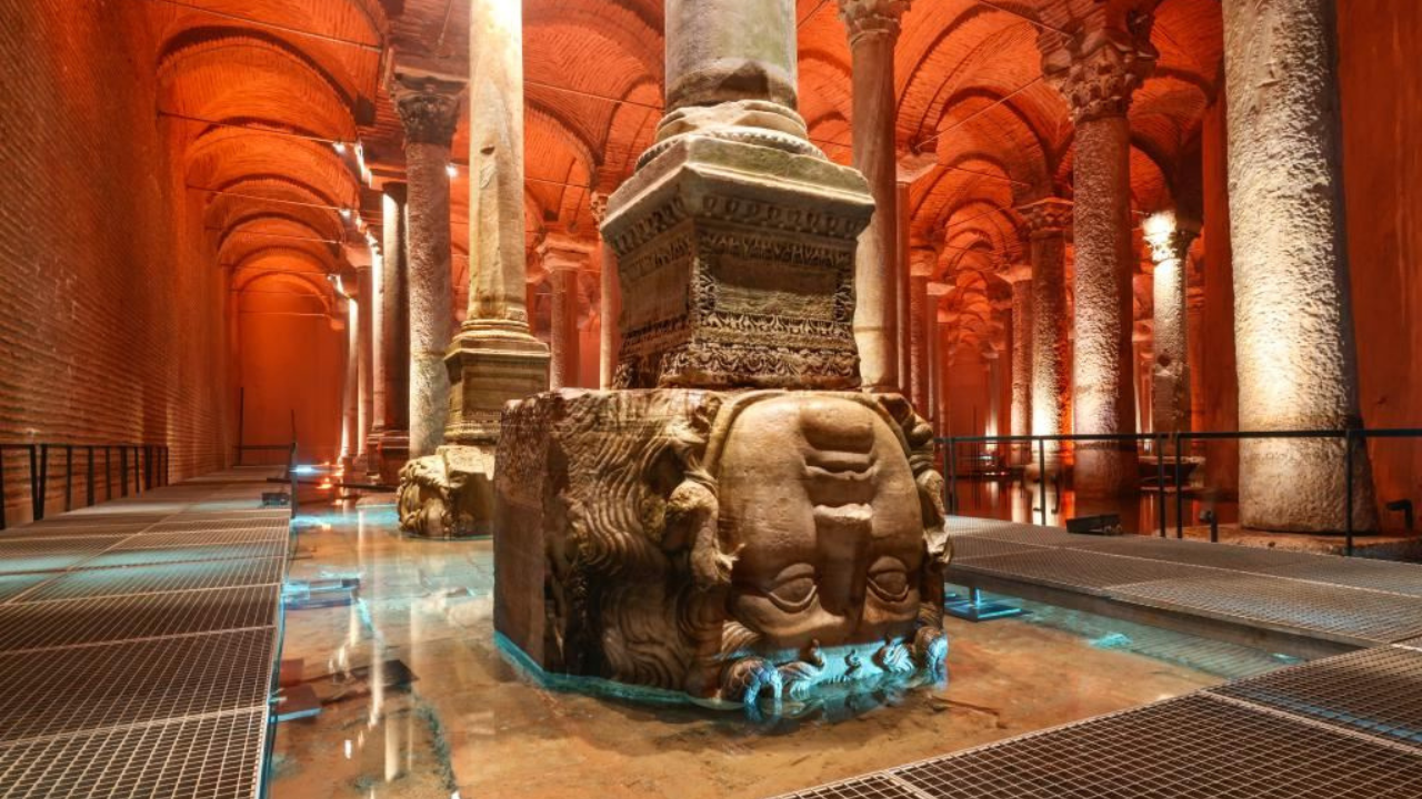 Istanbul: Private Customized Tour with Local Guide 2