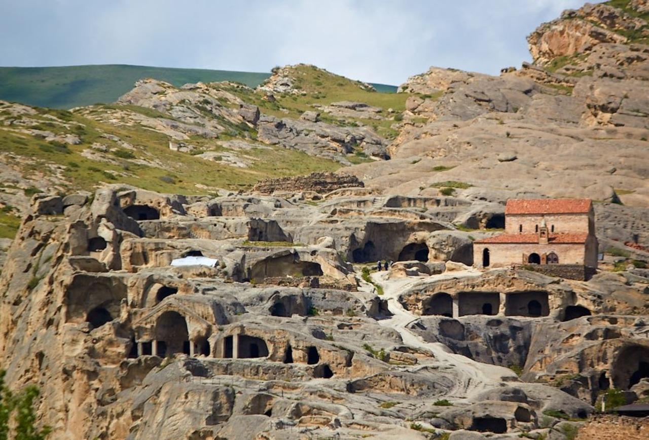 Tbilisi: Mtskheta,Jvari,Gori and Uplistsikhe cave Day Trip