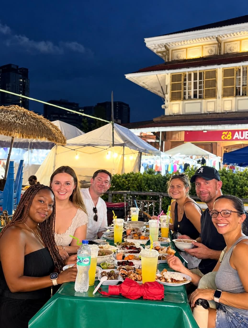 Manila Street food and Night Market Tour 2