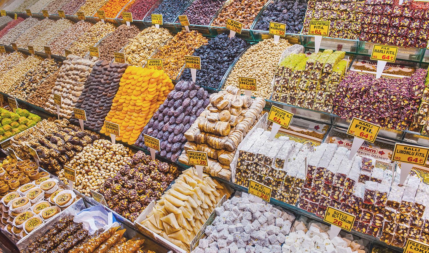Istanbul: Hidden Gems of Balat & Fener Walking Tour 3