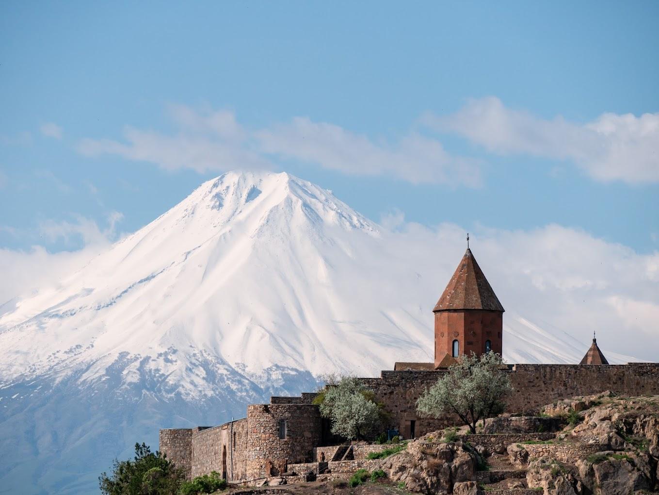 TOP 6 Armenian Destinations Tour From Yerevan 2