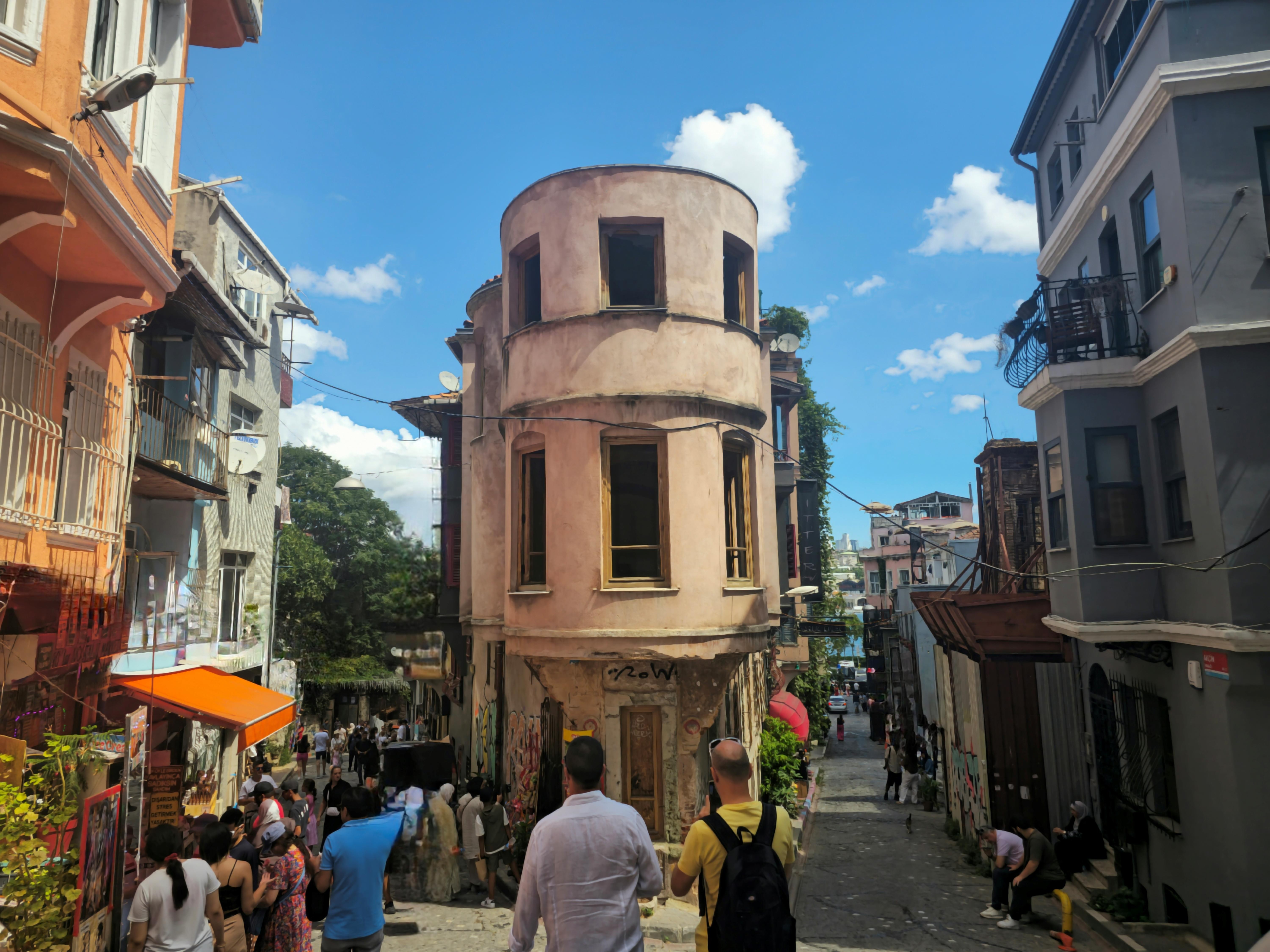 Istanbul: Fener & Balat Guided Tour through Colored Streets 3