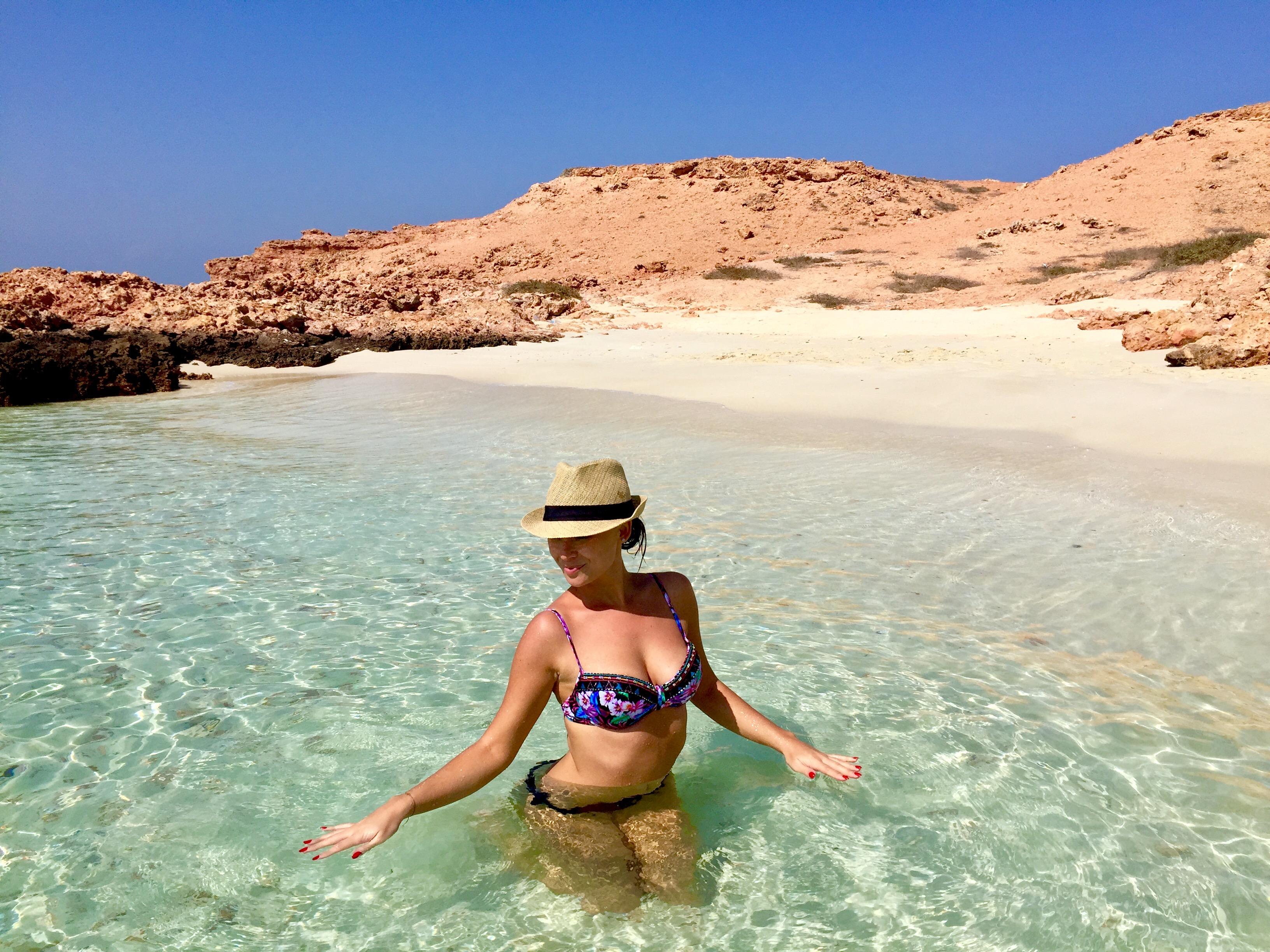 Muscat: 3-Day Oman Tour Muscat, Wadi Shab, Nizwa , & Jebel