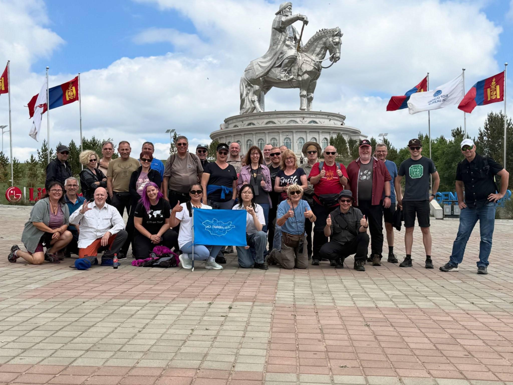 Ulaanbaatar: Chinggis Khaan Statue and Turtle Rock Day Tour