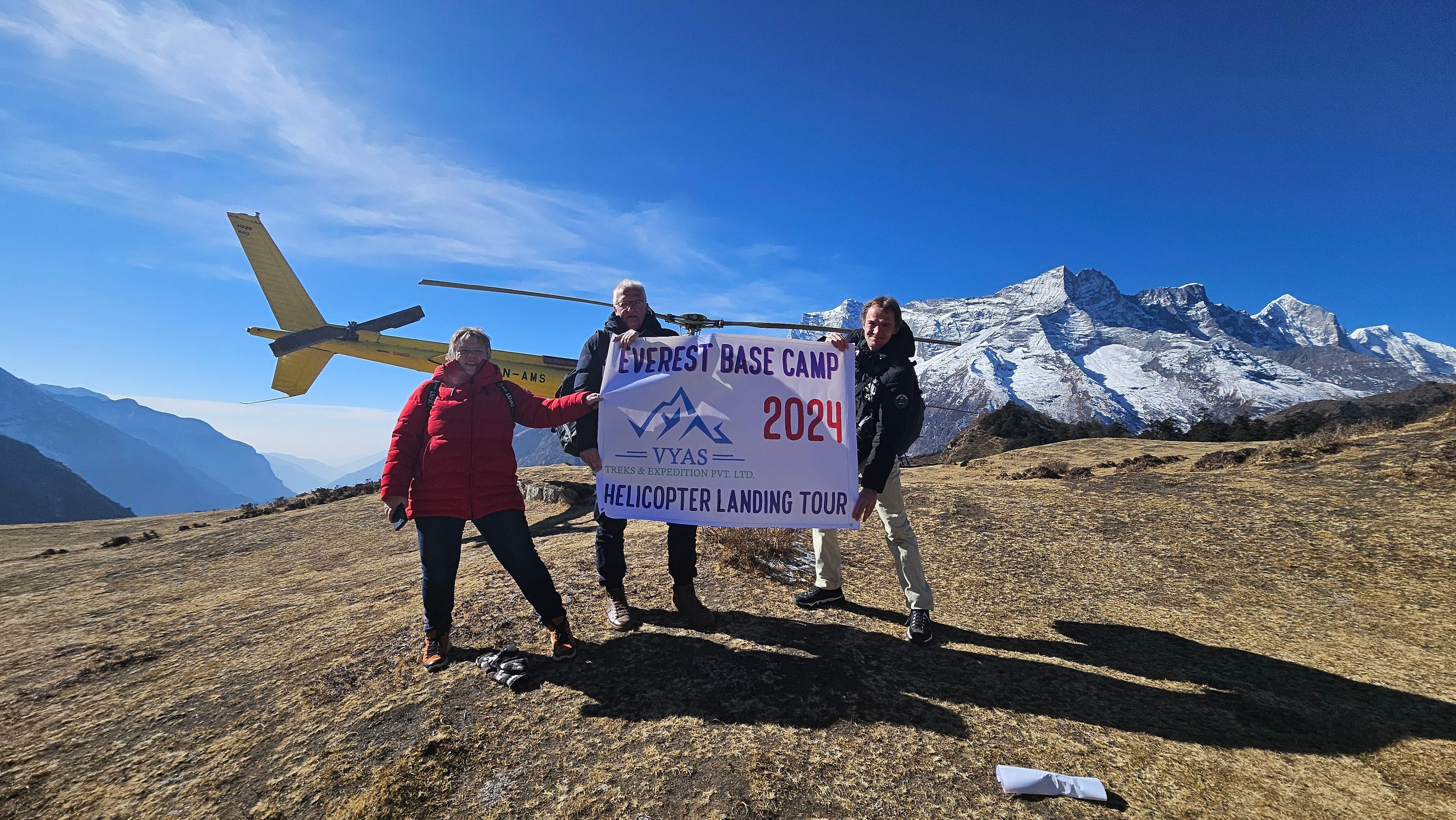Everest Base Camp Helicopter Tour with Kalapathar Landings 2