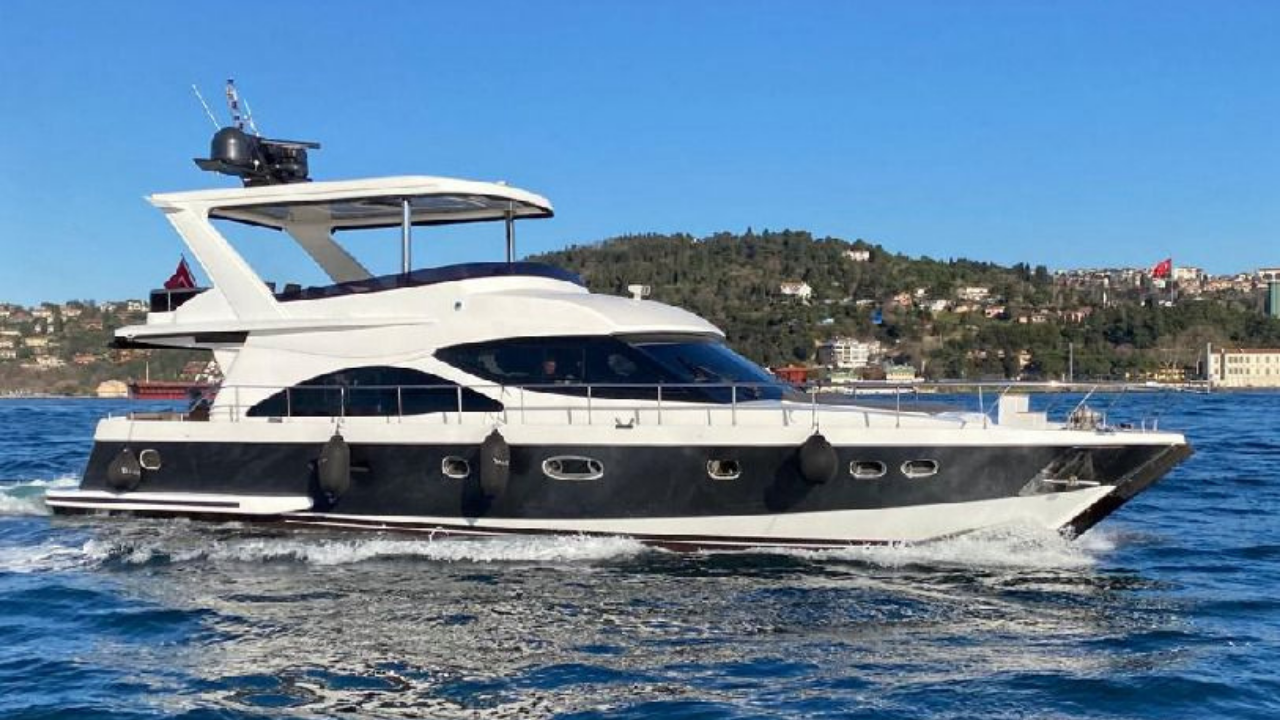 Istanbul: Private Bosphorus Tour On Luxury Yacht Pre#6