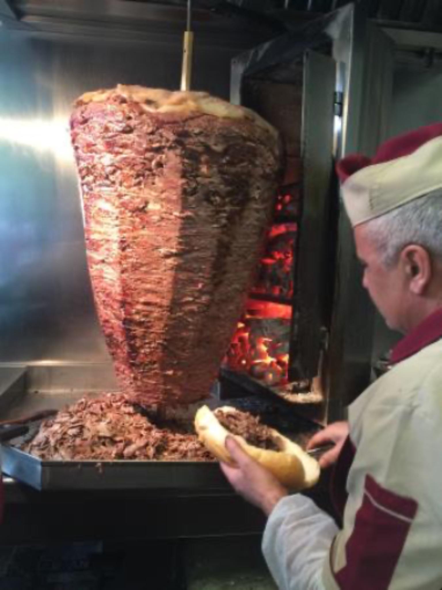 Istanbul: Döner & Tandoor Bread Making Experience with Meal 3