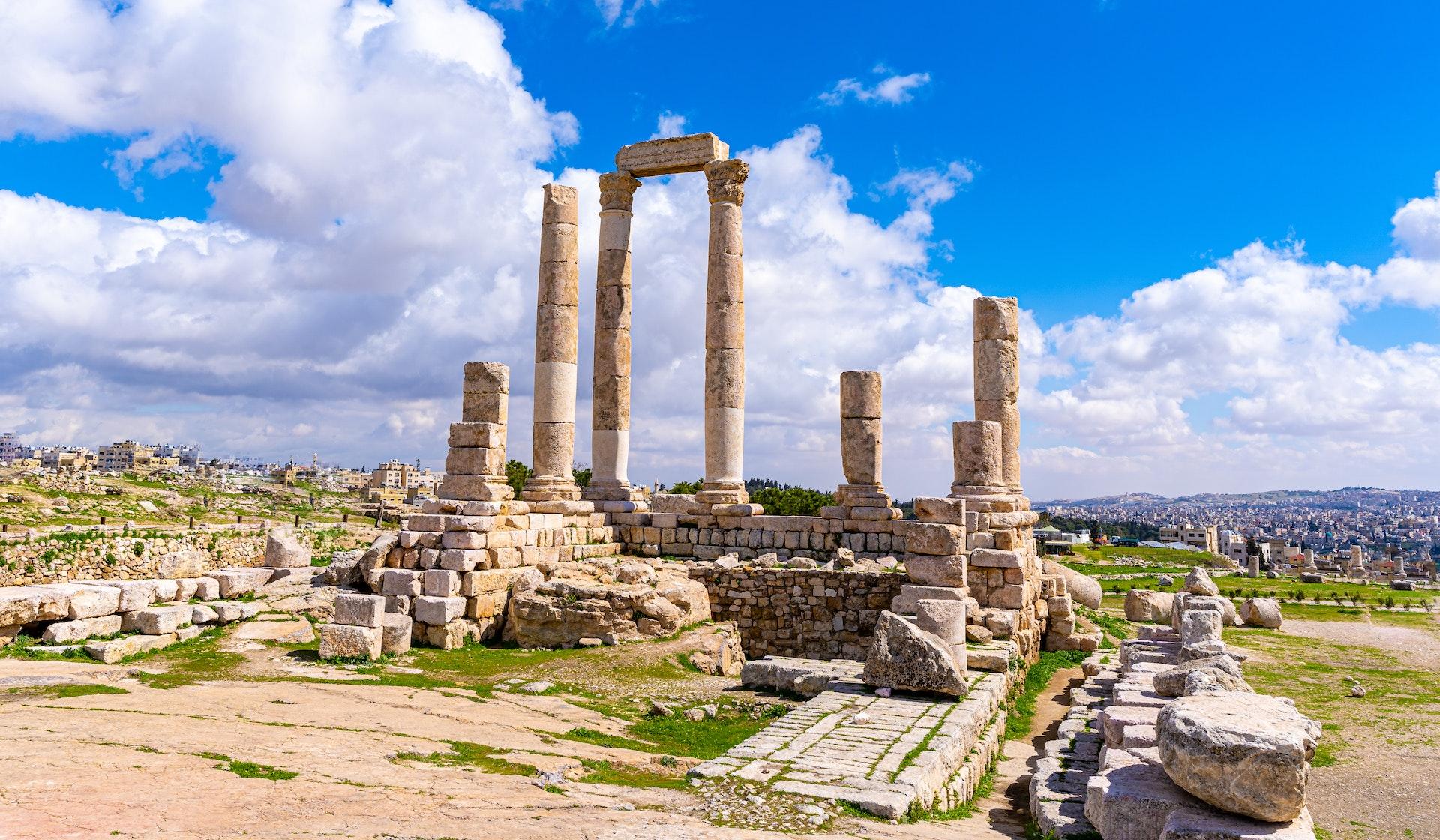 From Amman: Full day Jerash and Amman city Tour