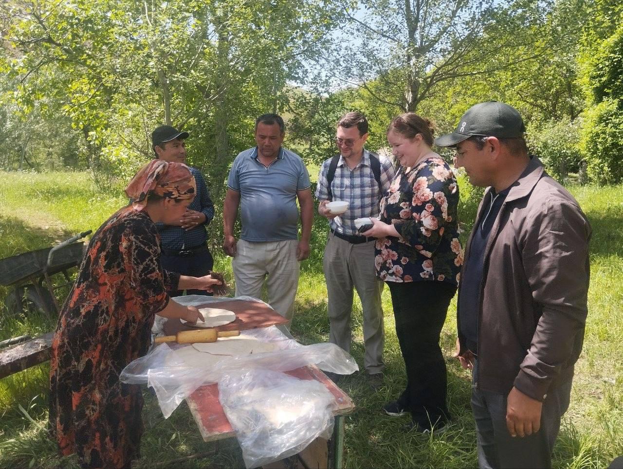Samarkand Countryside: Traditional Qurtob Family Masterclass 2