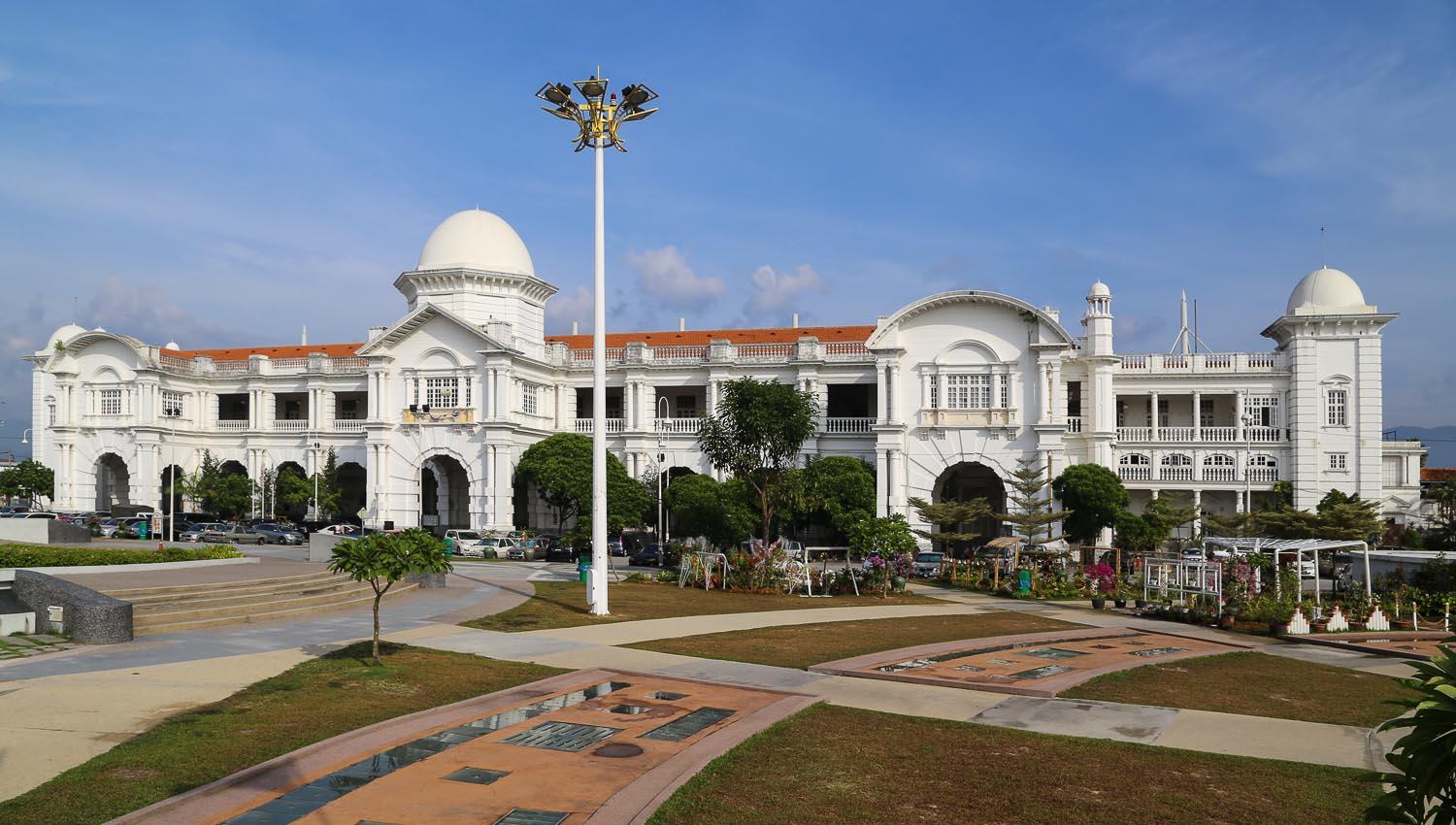 Ipoh: 3-Day City, Cameron Highlands, & Fishing village Tour