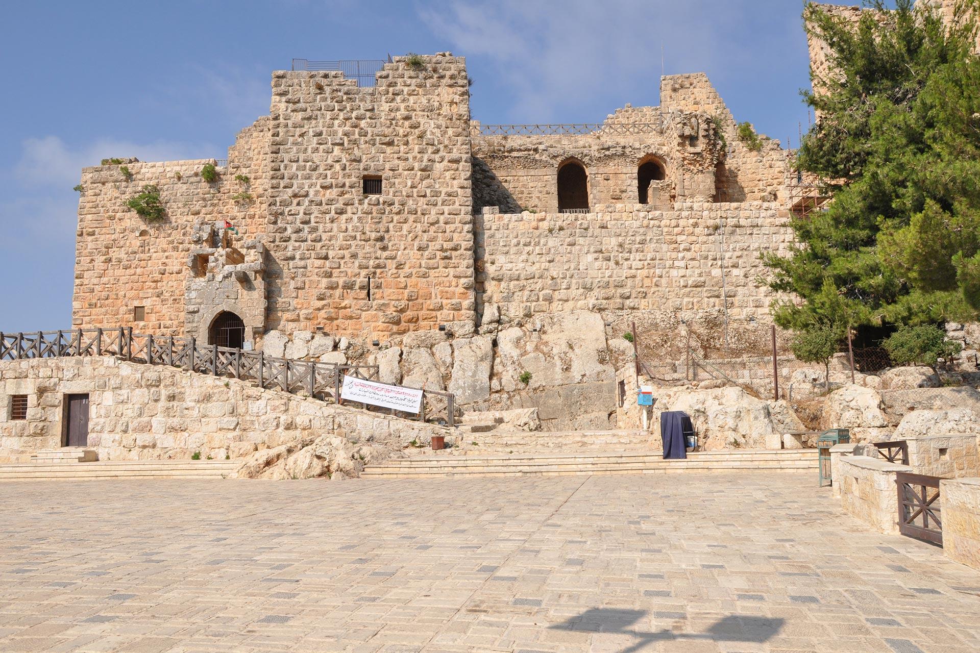 From Amman: Jerash and Ajloun Castle Day Trip with Hike 2