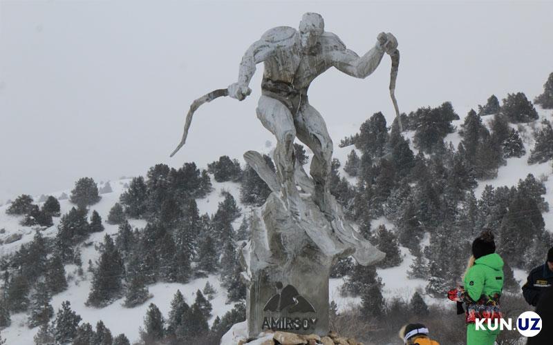 From Tashkent: Chimgan Mountains & Winery Day Trip 3