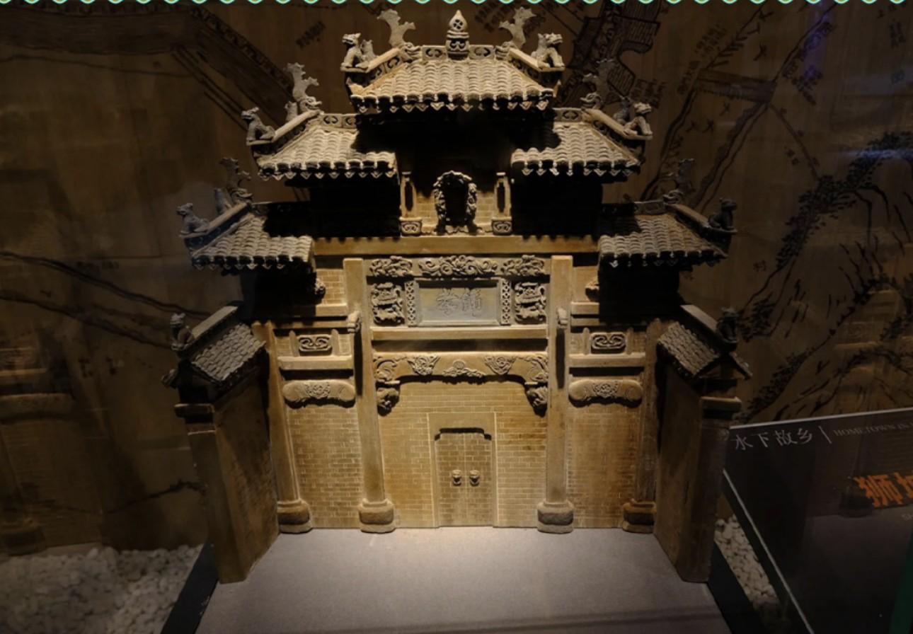 Hangzhou: Qiandao Lake Underwater City & Lantern Craft Tour 3