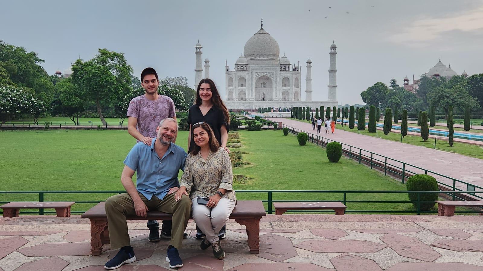 From Delhi : Taj Mahal & Agra Tour with 5* Lunch 3