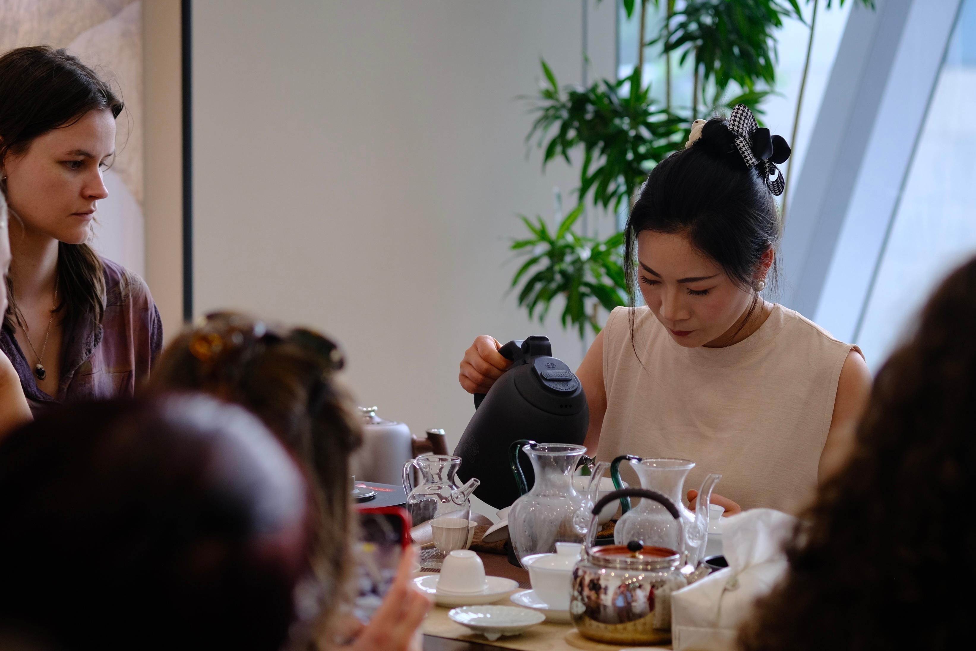 Tea with a BBC-Featured Chinese Tea Mentor (Small Group) 2