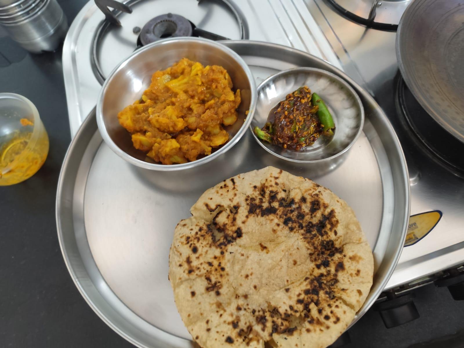 Jaipur: Rajasthani Food Cooking Experience with Local Family 3