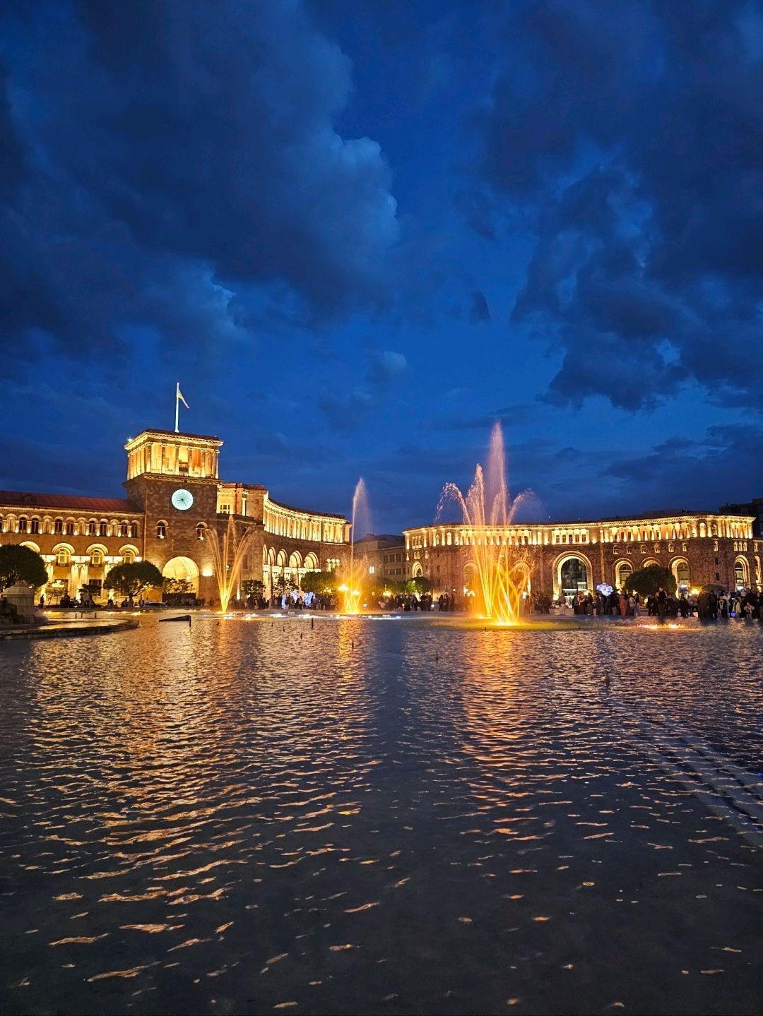 From Tbilisi: Armenia Tour to Yerevan, Dilijan & Lake Sevan 2