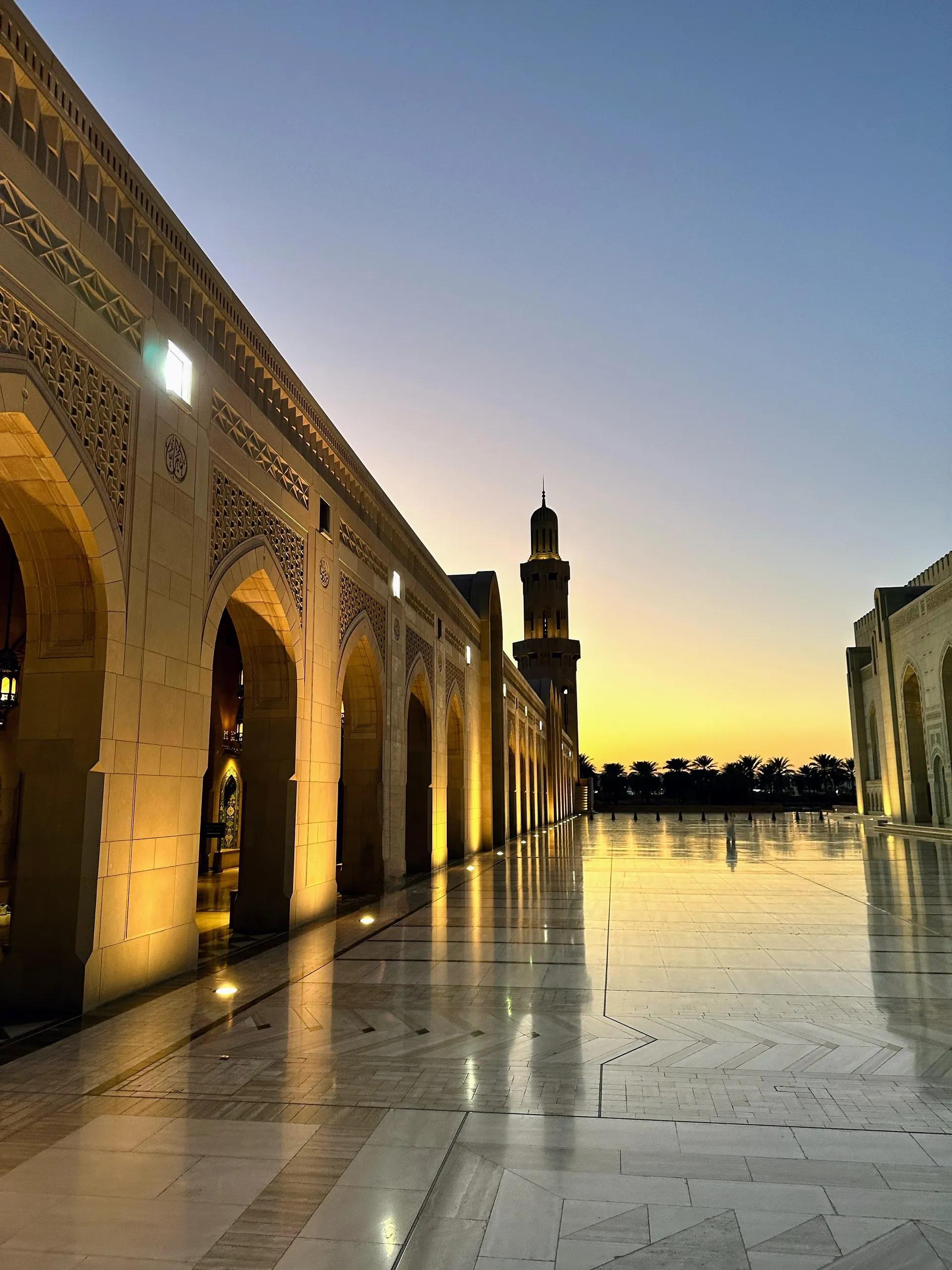 Oman: 4-Day Best of Muscat & Mountains Private Tour