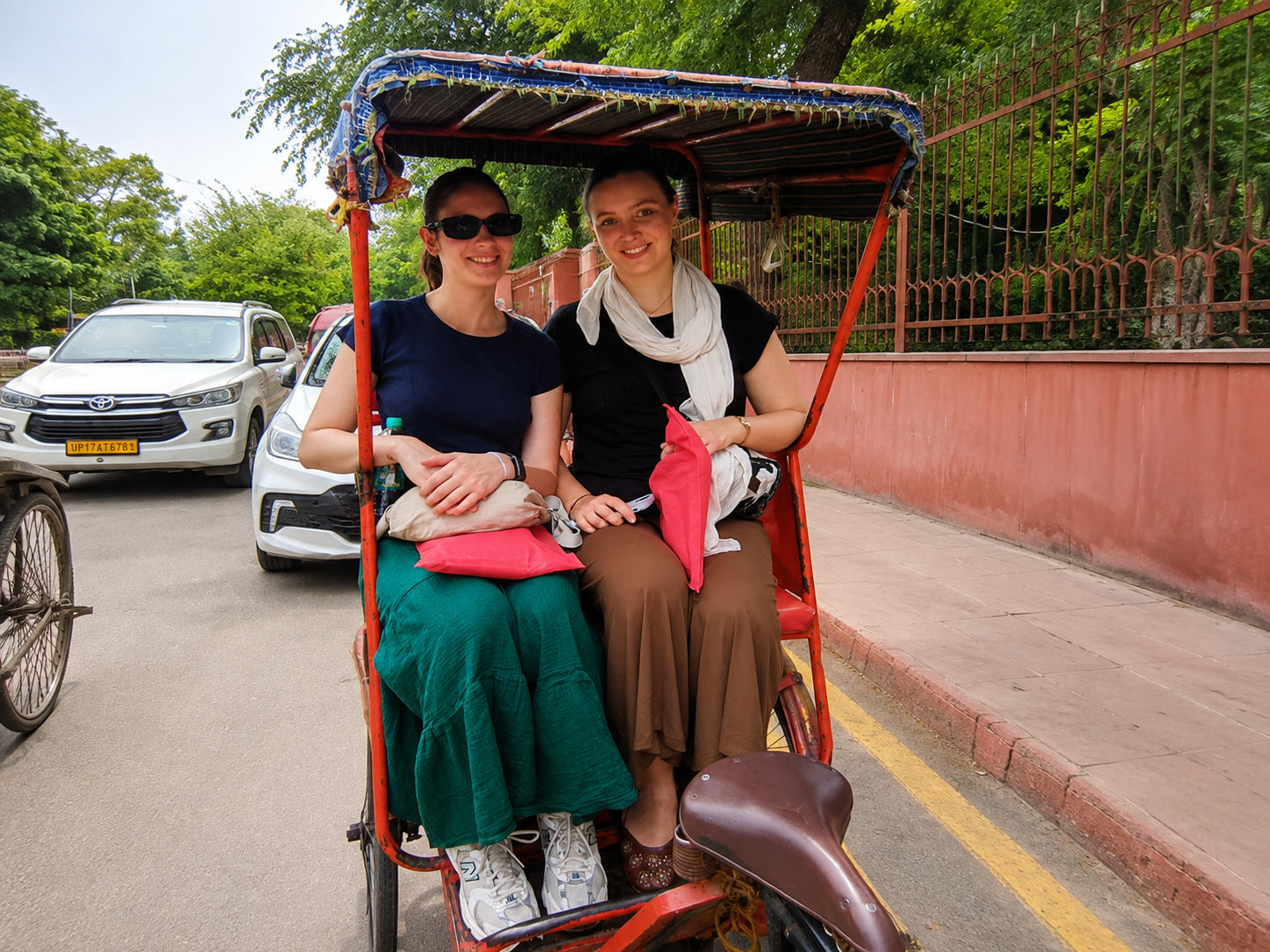 Delhi: Old Delhi City Tour With Tuk-Tuk Ride & Spice Market 2