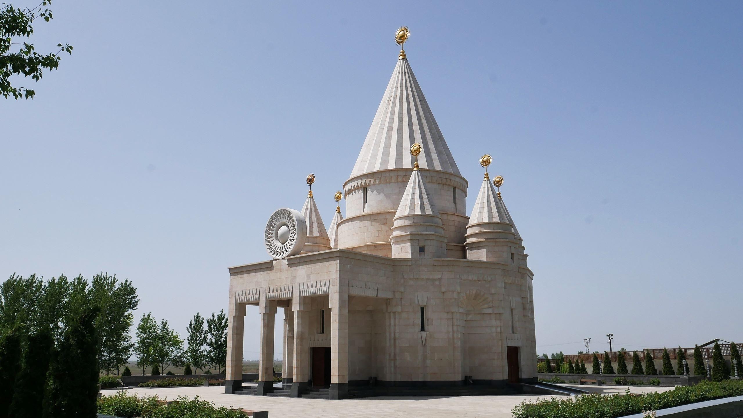 Yerevan: Private Religious Sites Tour with Guide 3