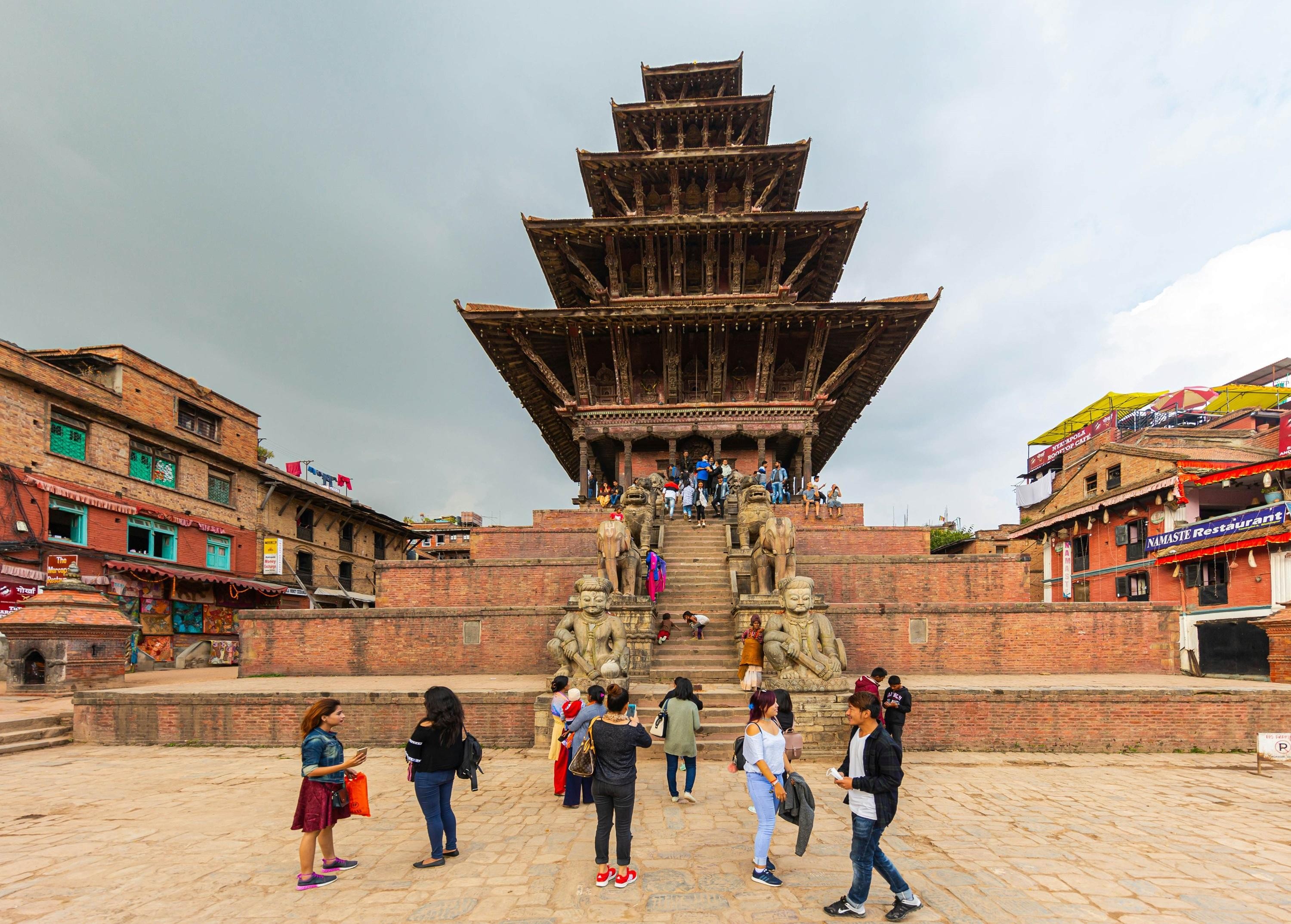 Nagarkot: Himalayan Sunrise & Bhaktapur Durbar Square Tour 2