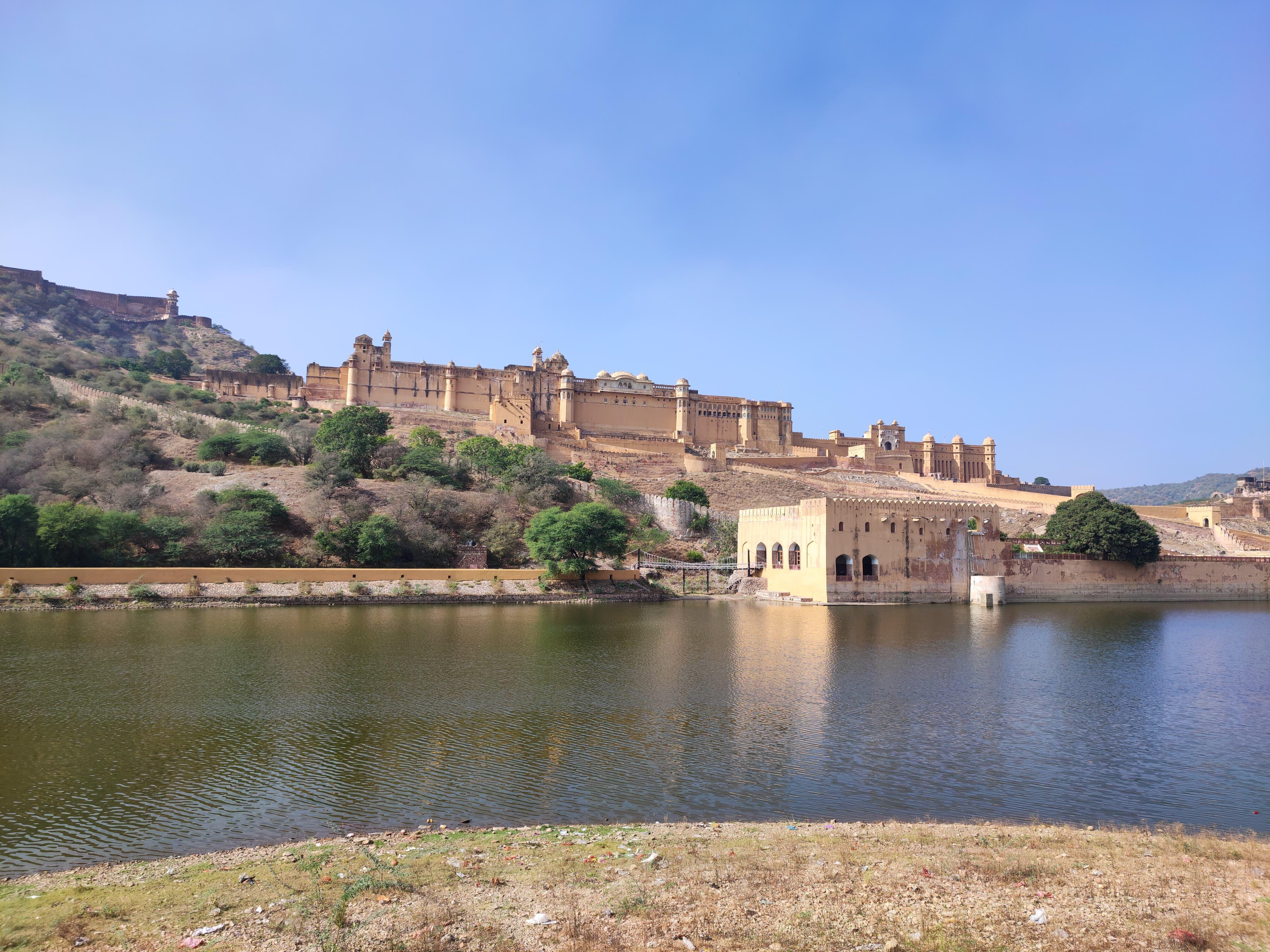 From Delhi: Private Jaipur & Amber Fort Guided Tour by Car