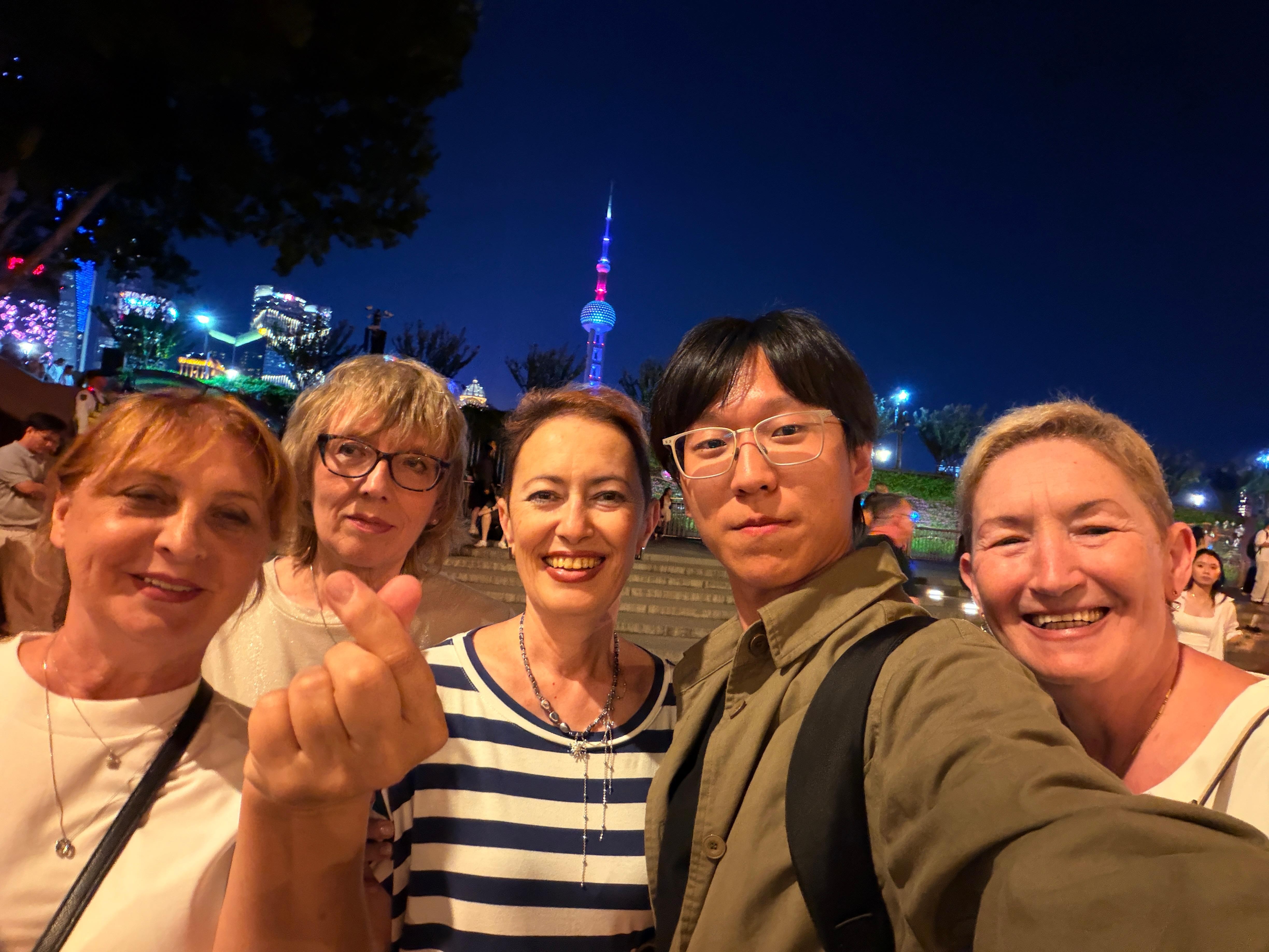 Shanghai: Private Guided City Tour with Local Guide 3