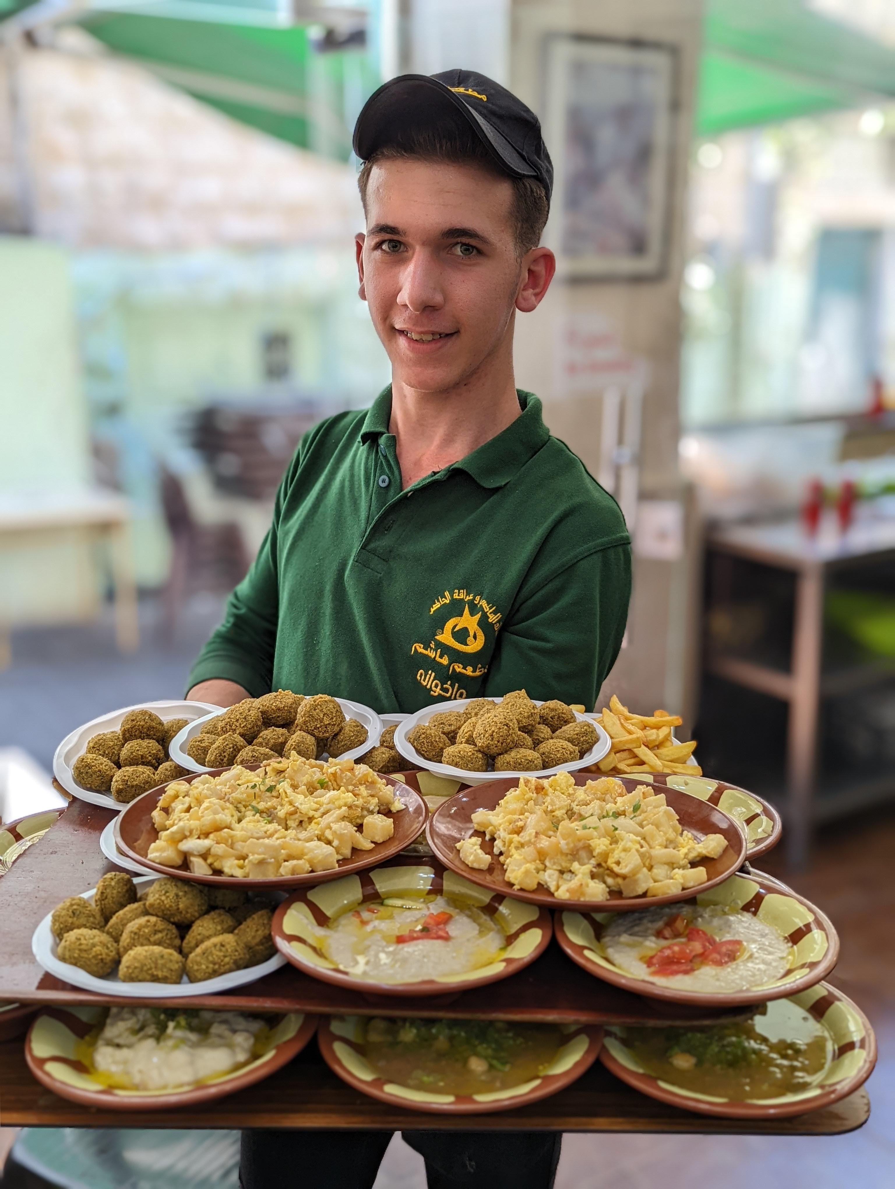 Amman: Private City Highlights & Authentic Local Food Tour
