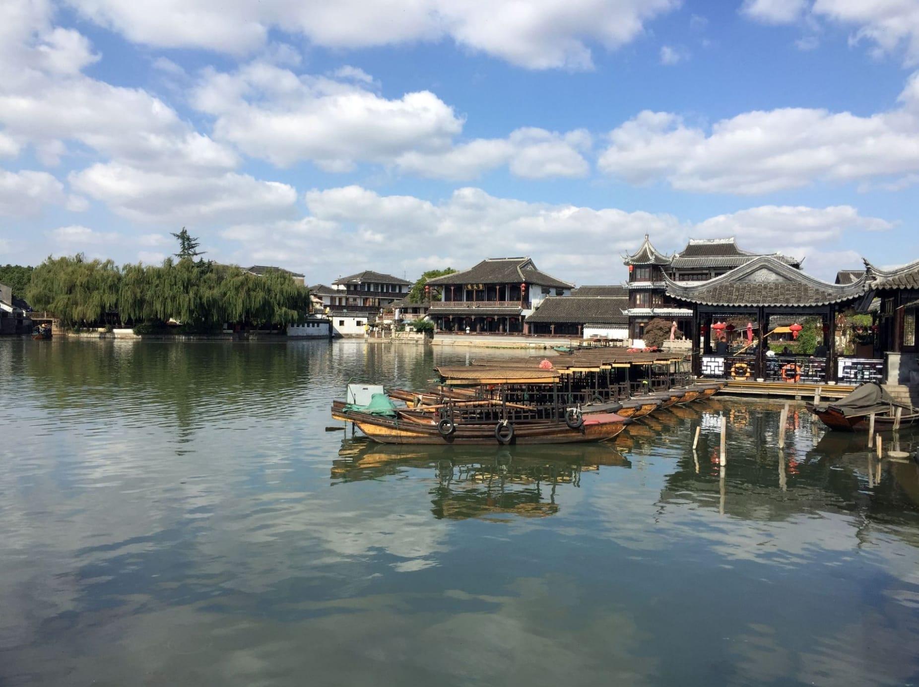 Shanghai: Zhouzhuang and Jinxi Water Towns Day Trip 3