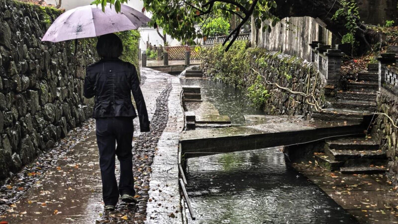 Shanghai: Cixi Stream Trail & Ancient Village Day Trip