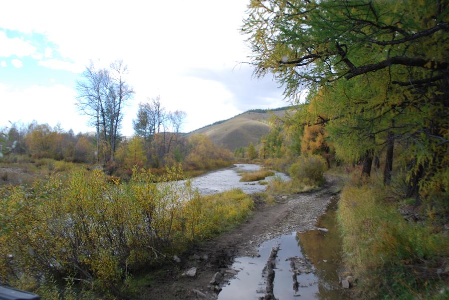 Terelj: 6-Day Asralt Peak Trek & Horseback Adventure 3