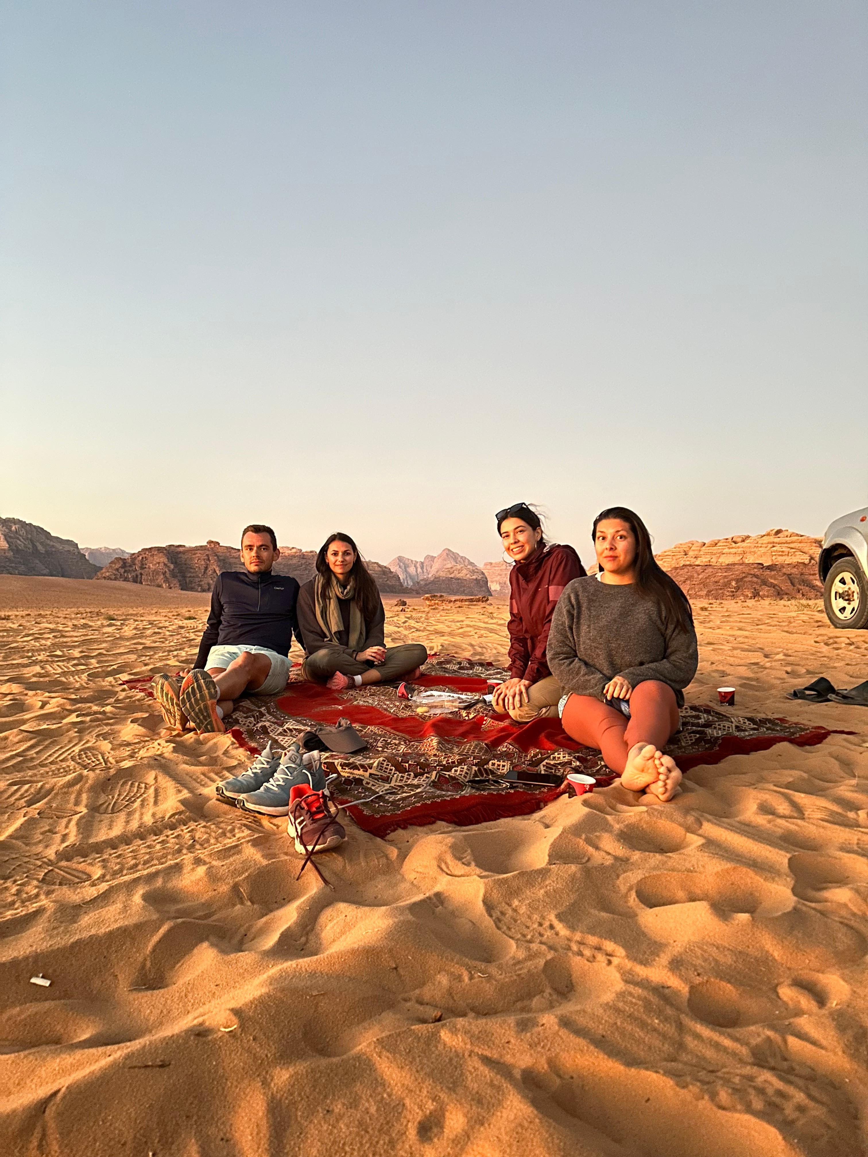 Wadi Rum: Private Jeep Tours & Overnight Experienc